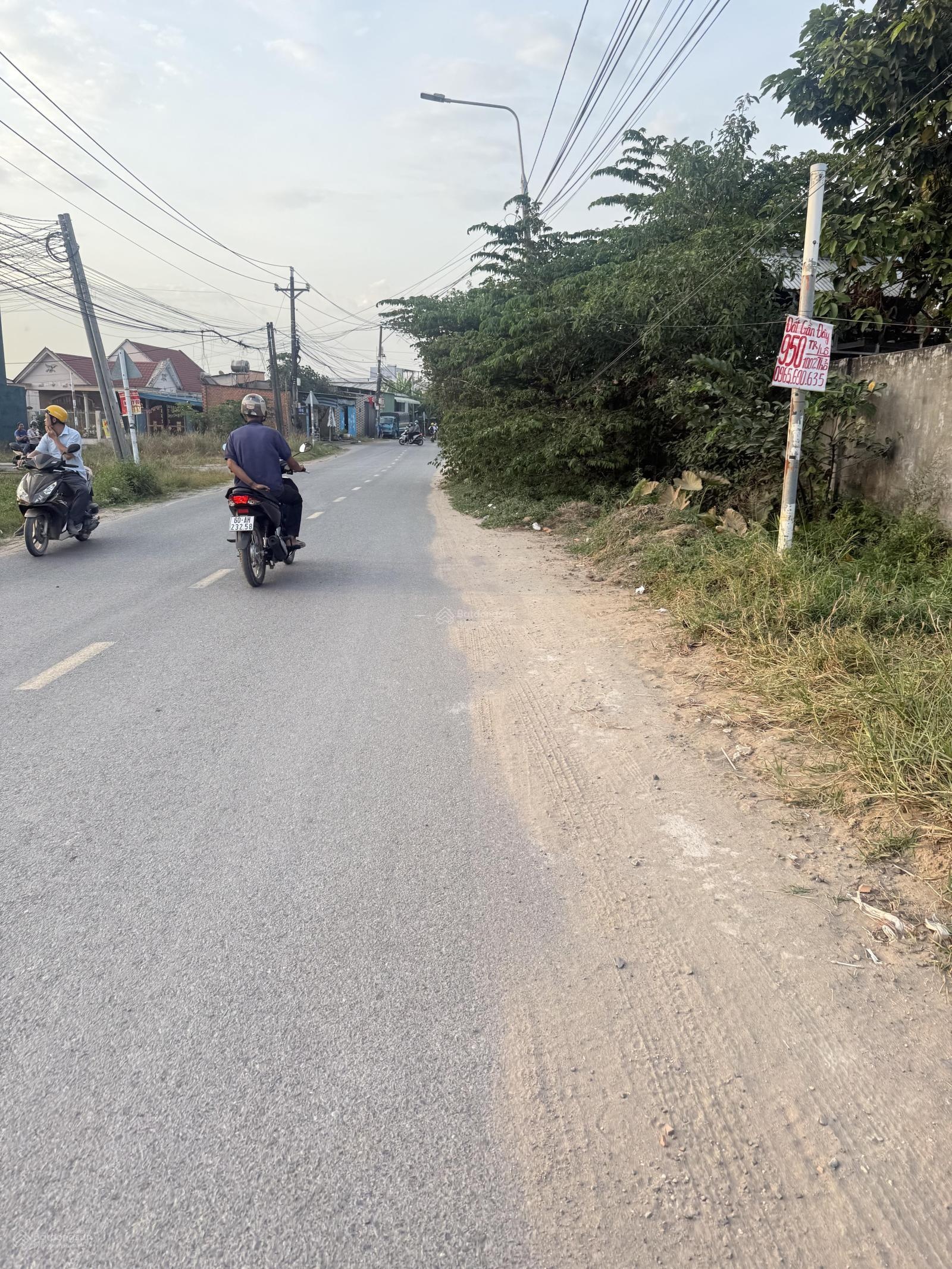 Bán đất đường dầu ba ,gần thị trấn long thành sổ sẵn 5x17 Sổ riêng thổ cư