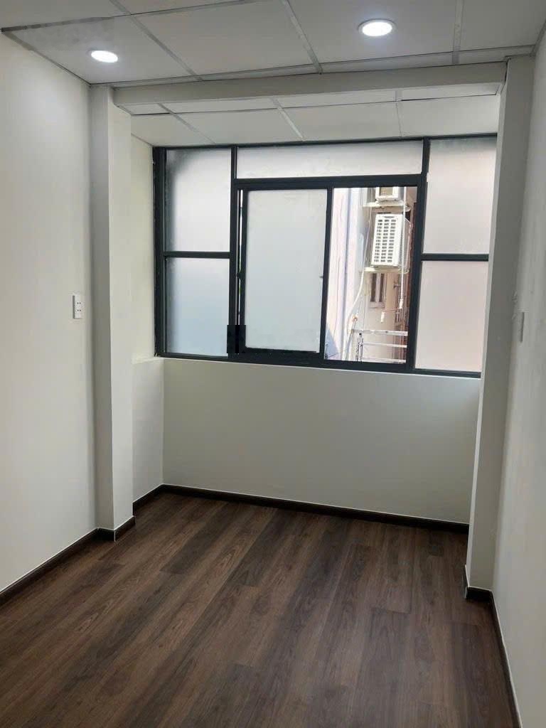 Chưa tới 3 tỷ - nhà mới - căn góc - sổ hồng riêng - gần trần xuân soạn, tân hưng quận 7