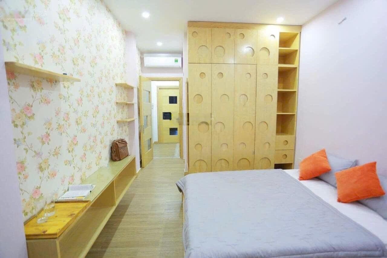 Bán CHDV - 7 Phòng - Ngay Bùi Viện - Giá: 12,5 Tỷ - HĐT: 30tr/Tháng