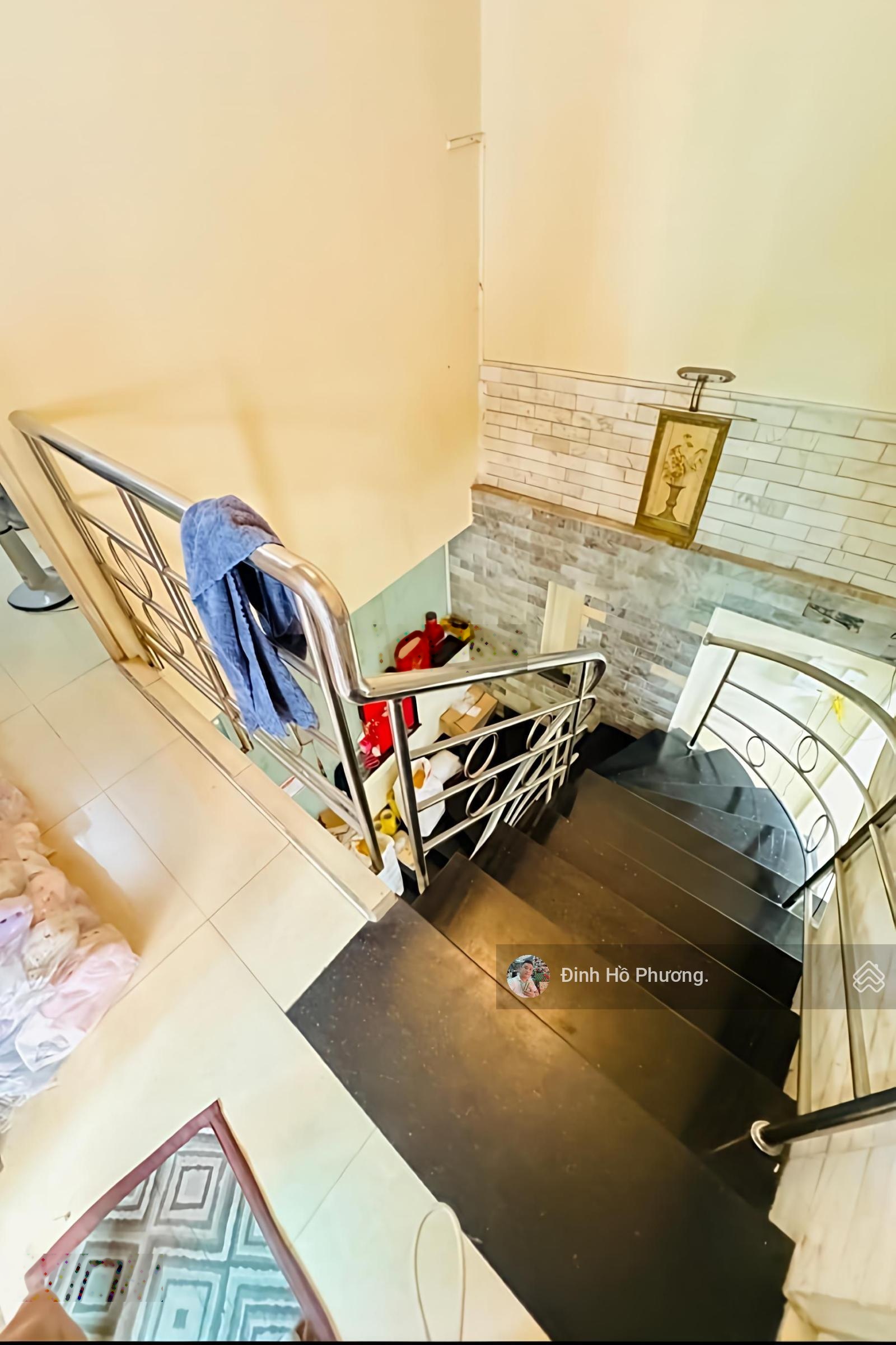 Bán nhà khu phân lô Bình Tiên Võ Văn Kiệt, Quận 6 Lô góc | 5.2 x 15m | Nhà 2 tầng | Giá 7.35 tỷ