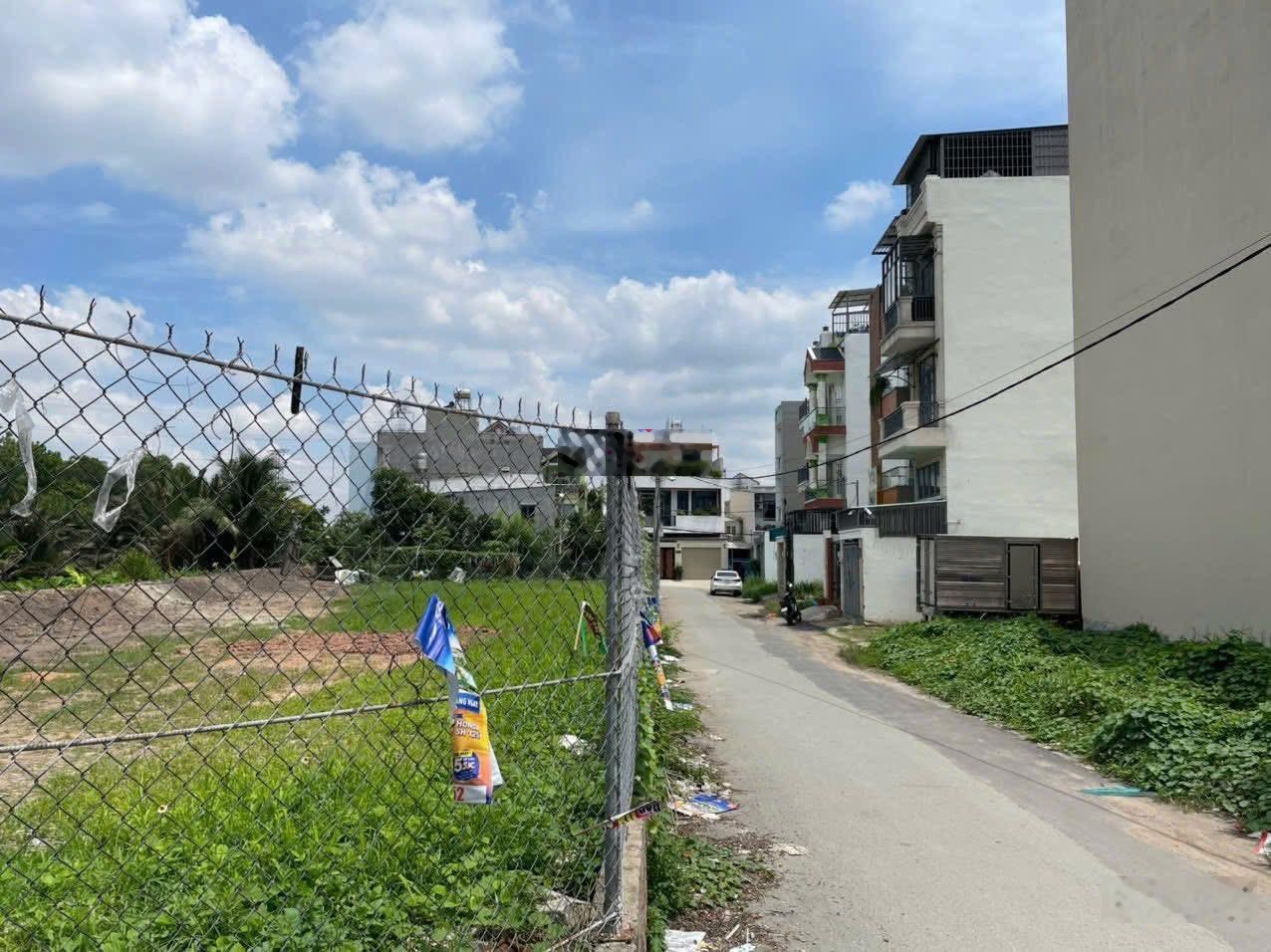 Đất phường linh đông cạnh vành đai 2, 120m2 đường 7m giá 6tỷ.