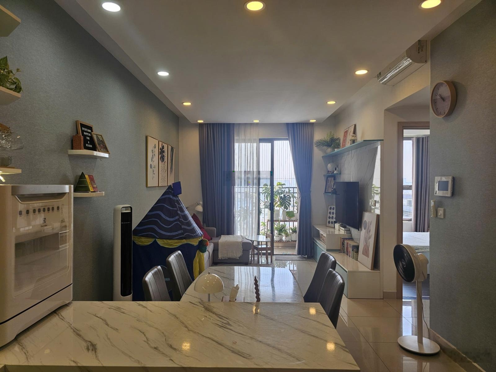 Cho thuê căn hộ Newton, 2PN, 2WC, 75m2, full nội thất, giá: 18 triệu/tháng, 0908435880