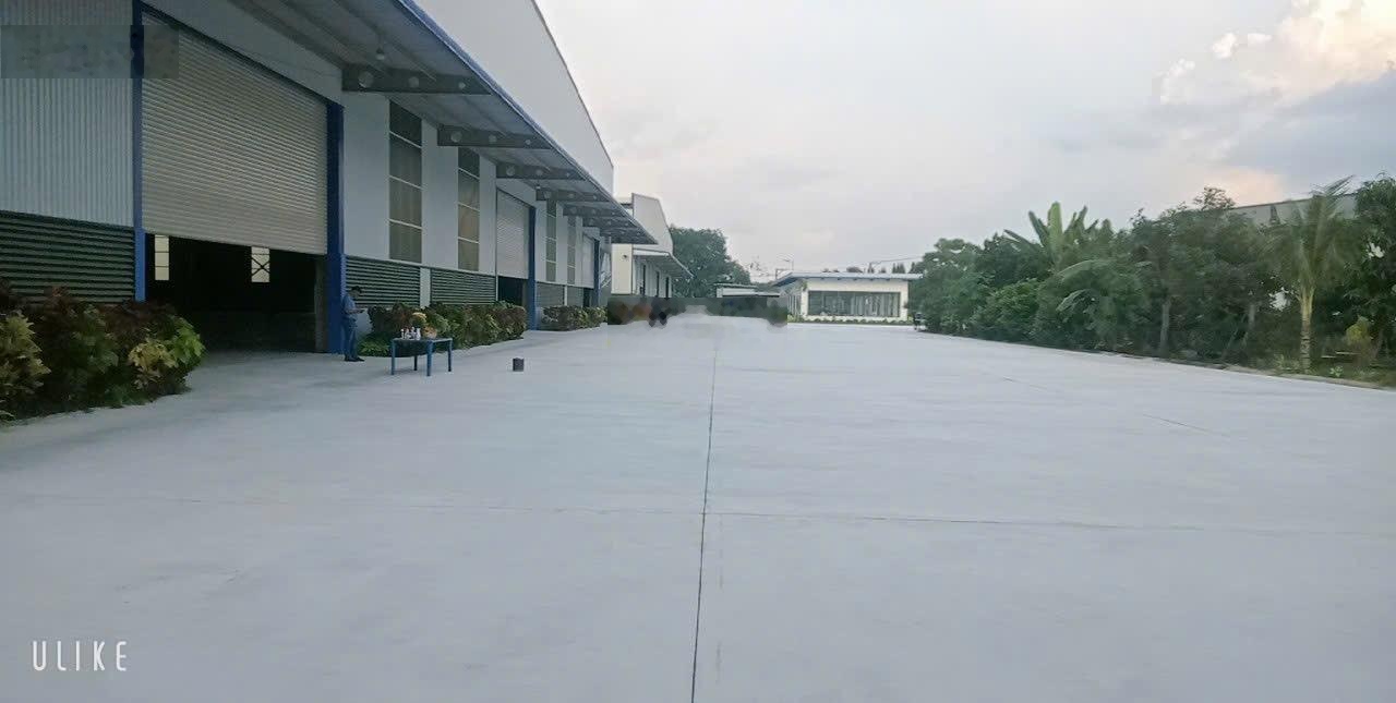 Cho thuê xưởng 6500m2 KCN Dĩ An - BD 0907838118