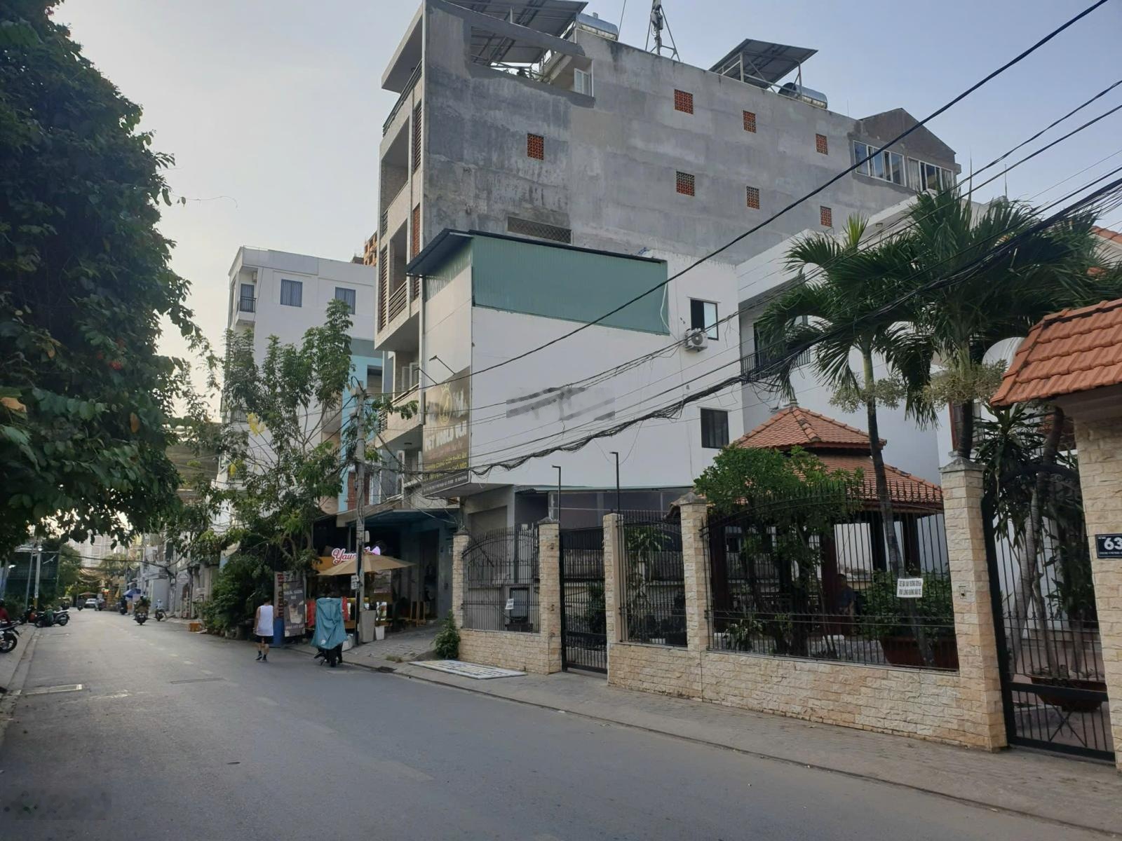 Bán nhà cấp 4 ngay mặt tiền Lê Thị Chợ, xây dựng hầm 5 lầu diện tích 5x32m(159m2) giá chỉ hơn 15 tỷ