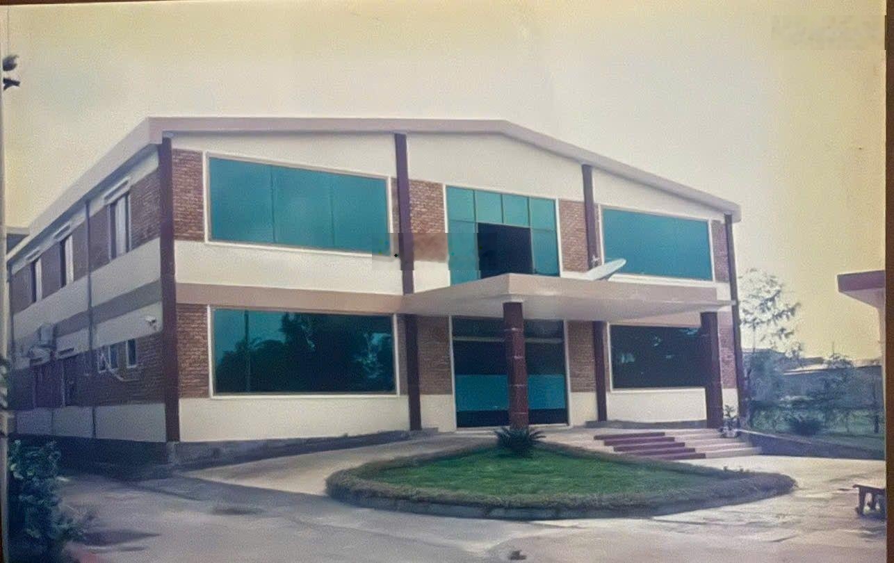 Chính chủ cho thuê nhà xưởng Quận 12. Đất: 10.000m2, xây dựng: 6500m2 xe container