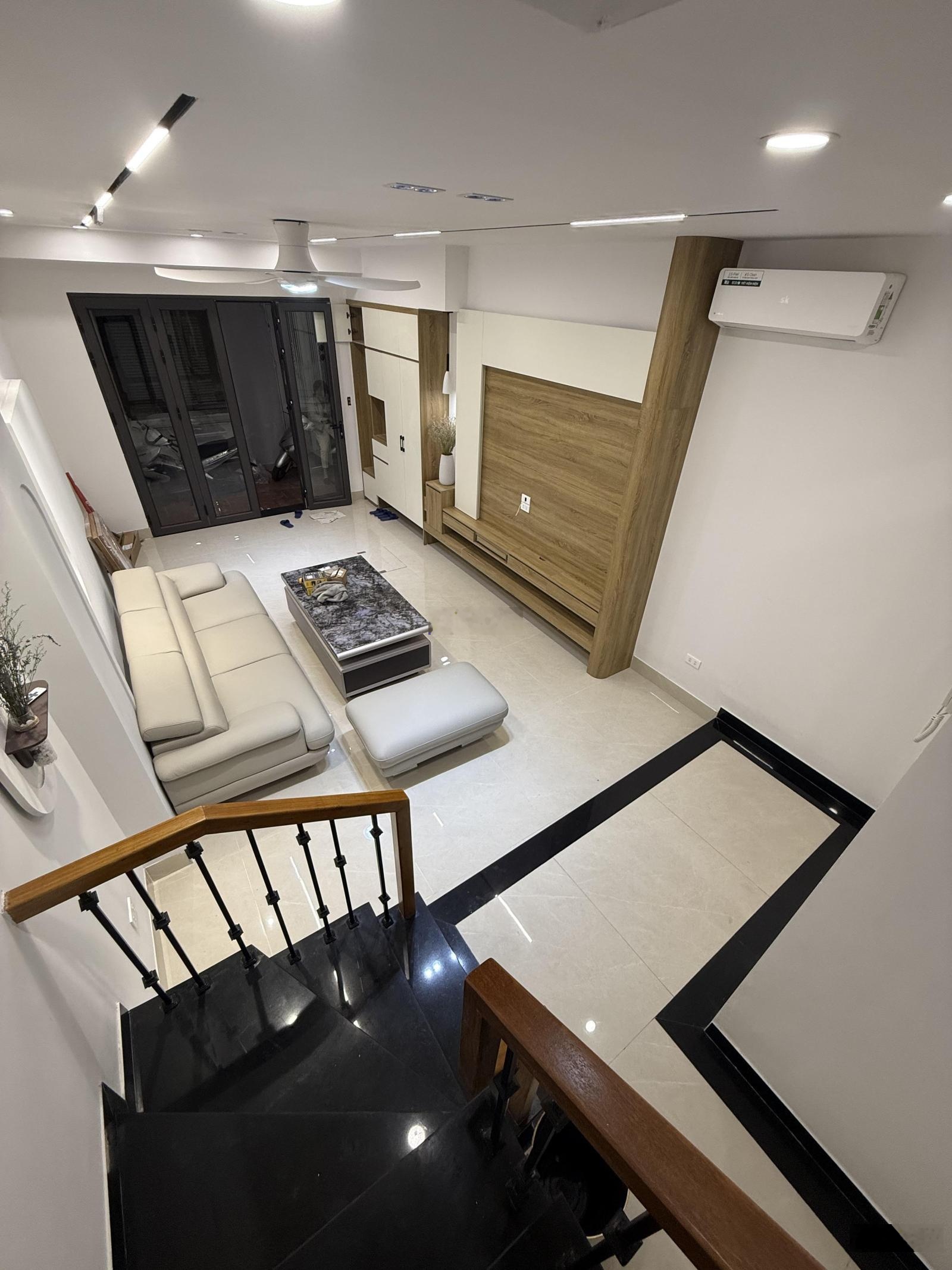 Hiếm 102 - nhà đẹp ngọc thuỵ , bồ đề - dân xây cực kì tâm huyết , 7 tầng thang máy - full nội thất