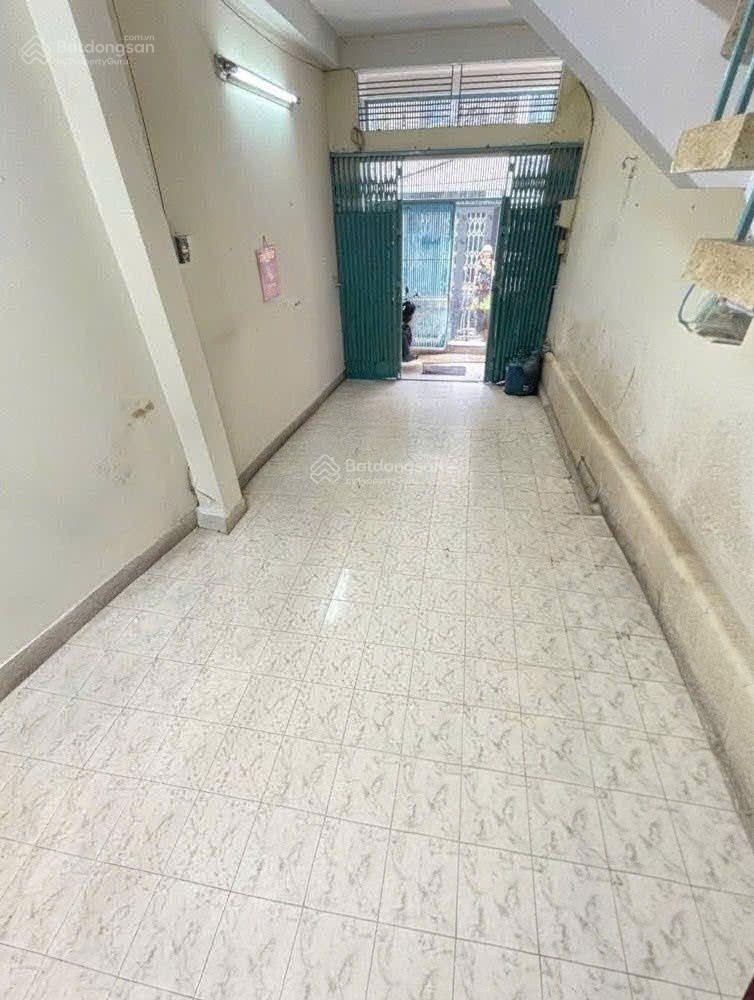 Chủ gấp bán nên giảm 400 tr cmt8 tân bình shr hoàn công hxh thông chỉ 4.5 tỷ