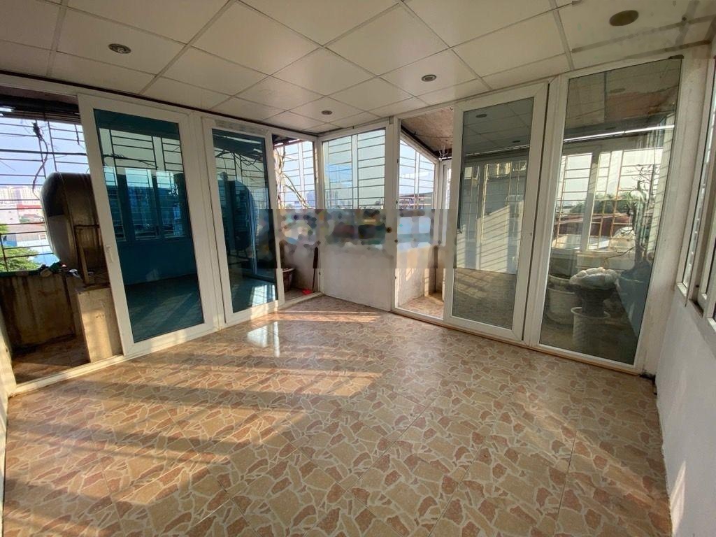 Cực hiếm! nhà hai bà trưng 44m, 6 tầng, 11.95 tỷ, ngõ thông, gần phố, ô tô