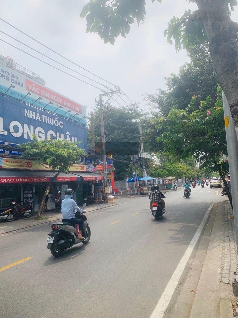 Hiếm Mặt Tiền Kinh Doanh Đường Lâm Văn Bền Quận 7 Gần Nguyễn Thị Thập - Ngang 5M - 2Tầng -Giá 11 Tỷ