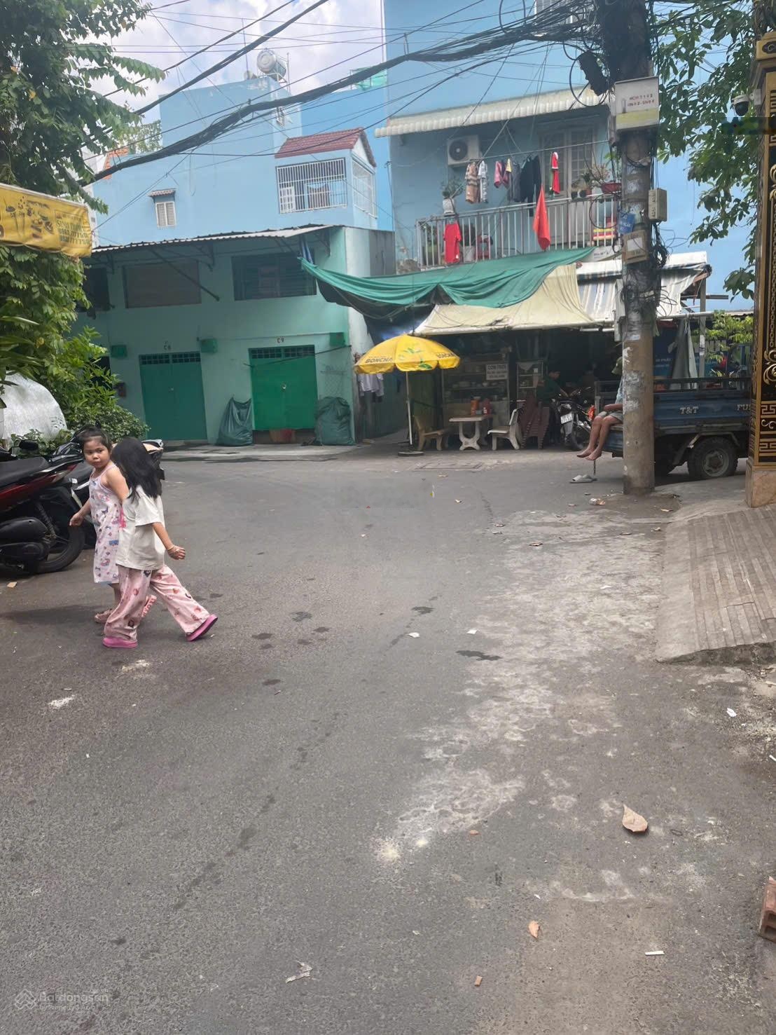 Bán nhà 118/58A Huỳnh thiện lộc,P.Hòa thạnh, Q.Tân phú