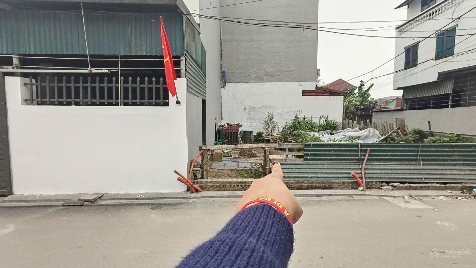 Trục chính Lỗ Giao ,Việt Hùng gần dự án lớn