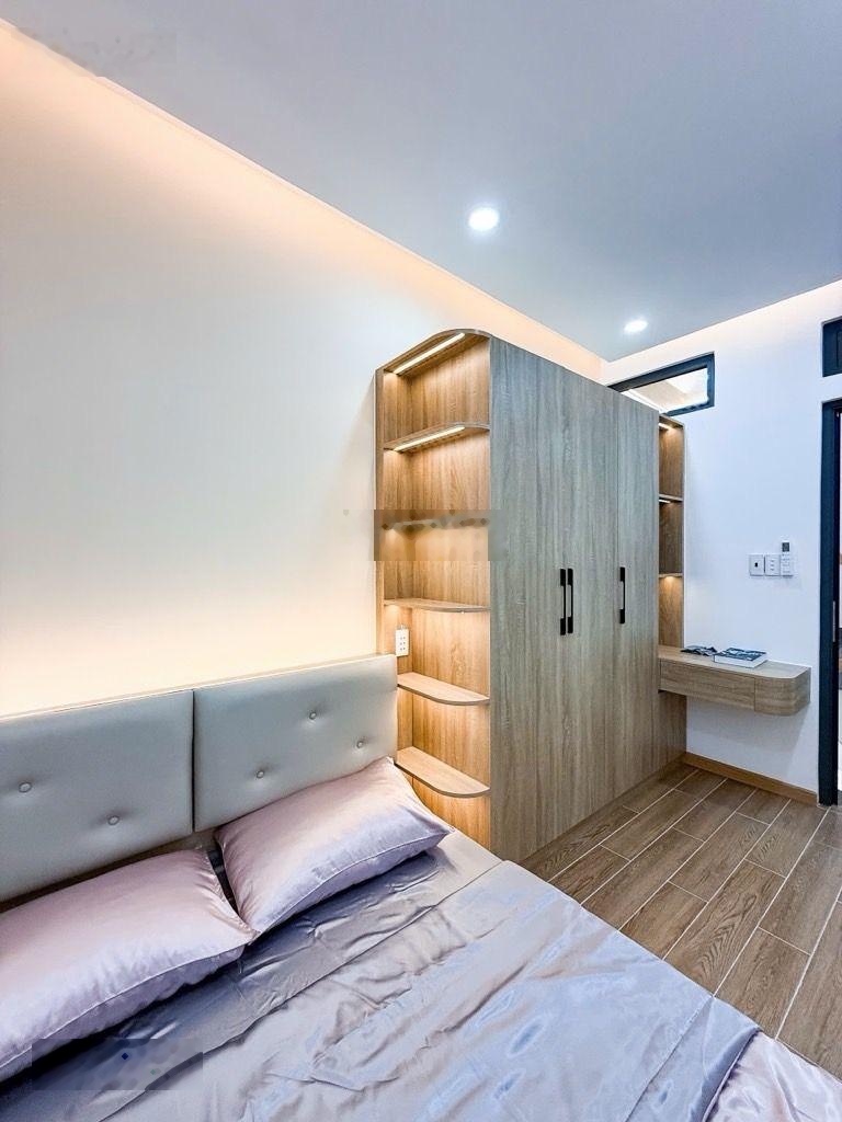 Lâm Văn Bền - Nhà dt đất 82m2, 256m2 sàn - Dòng tiền thuê 45tr/tháng - 9.x tỷ