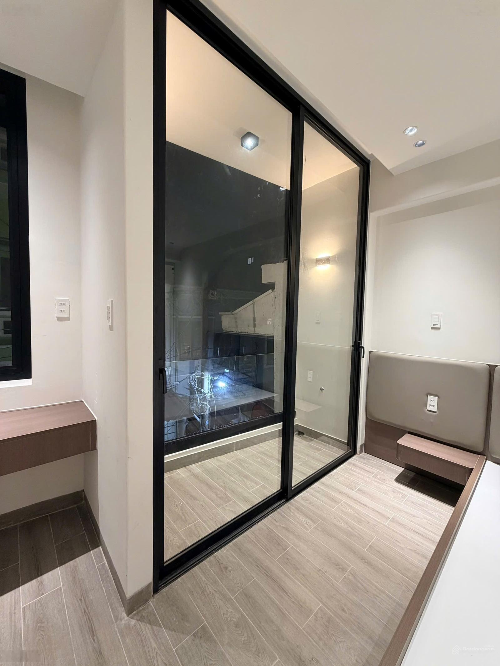 Nhà mới đẹp 4 tầng Tân Phú, 106 Hoà Bình, 3 phòng ngủ, ngang 4.1m dài 9m