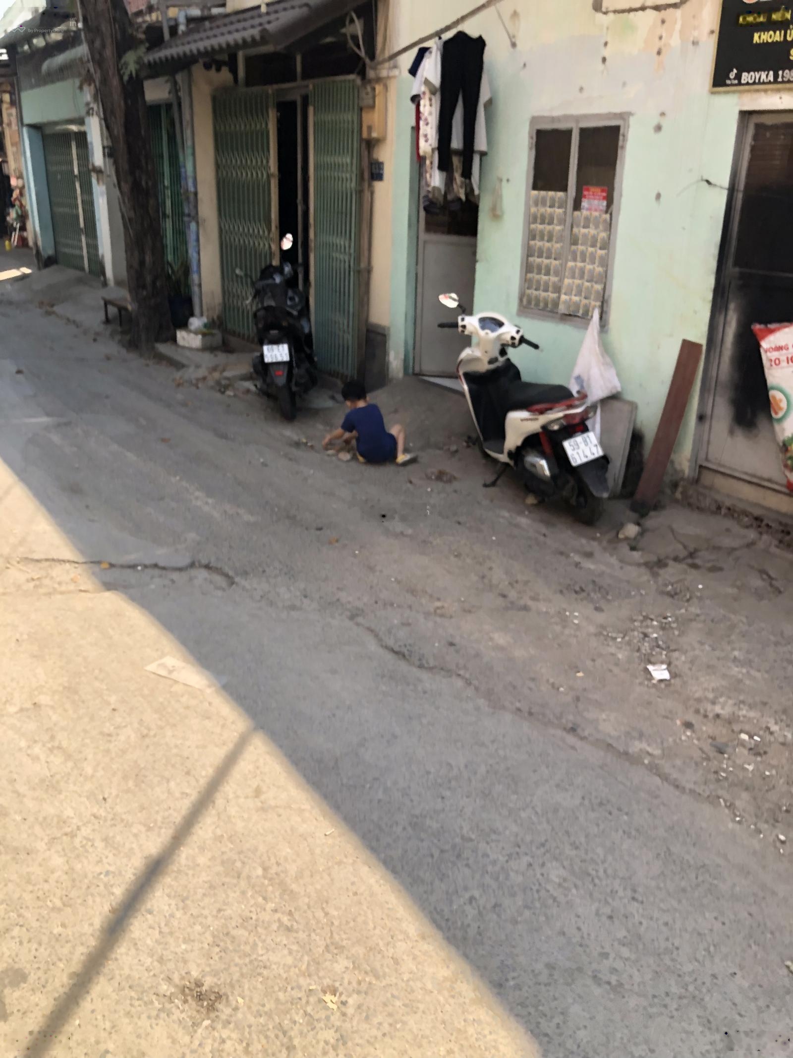 Nhà trung tâm quận 9 30m3 sử dụng 75m 2 tầng 1 lửng đường 22