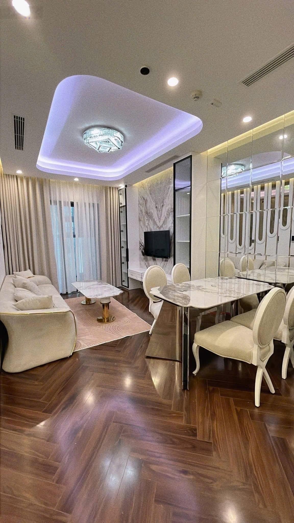 Căn hộ 1+ full đồ doji đẹp - nội thất cao cấp .