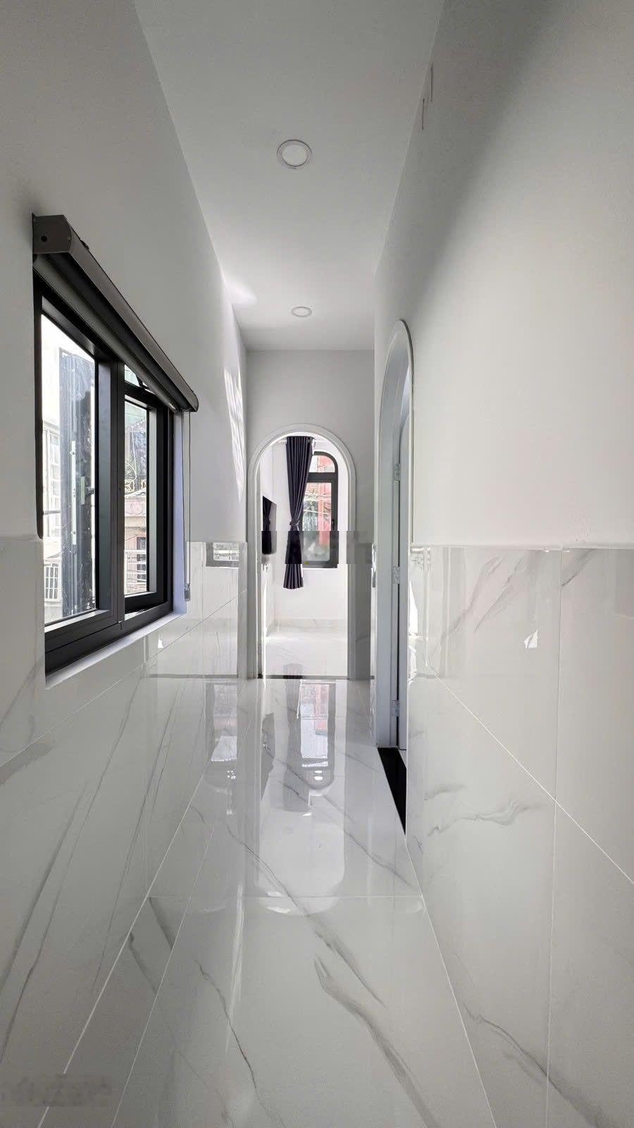 Nhà Mới 2 Tầng Hẻm 4M Thông Quận 11.