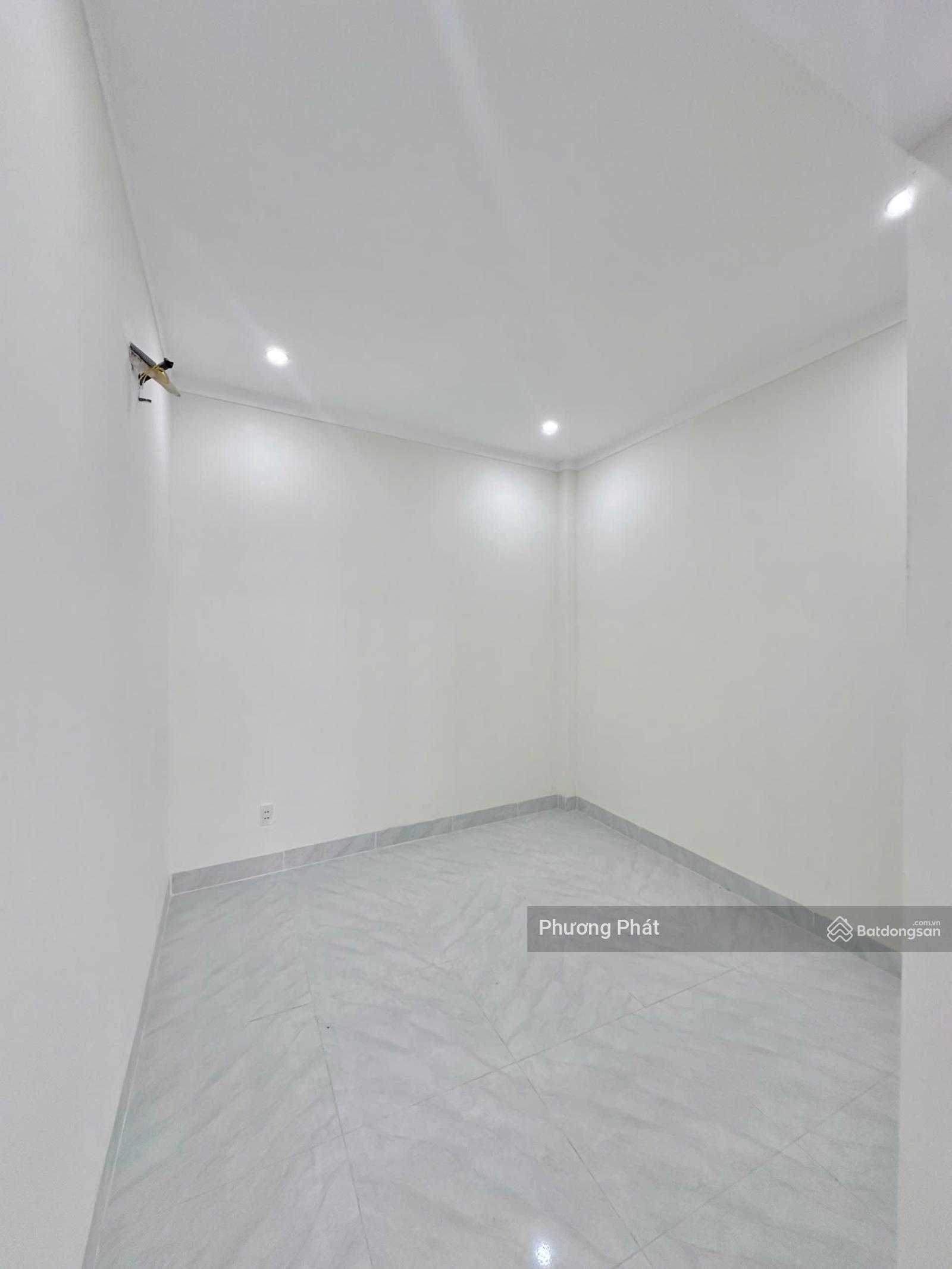 Chỉ 579tr còn lại ngân hàng hỗ trợ vay nhận ngay nhà 1 trệt 1 lầu, Sổ riêng thổ cư gần BV Da Liễu