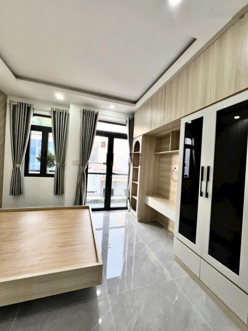 Nhà đường lô tư, quận bình tân - 70m2 - 5 tầng xây mới (5pn) - tặng nội thất + thang máy - hẻm 6m