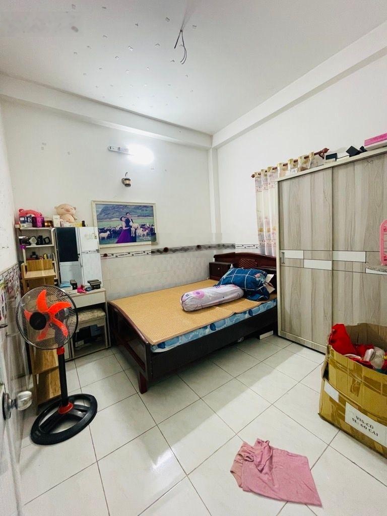 Giá : 13 tỷ 900 ( tl ) nhà 3 tầng ( 219.8m2 ) đường hồ văn long - p.tân tạo q.bình tân