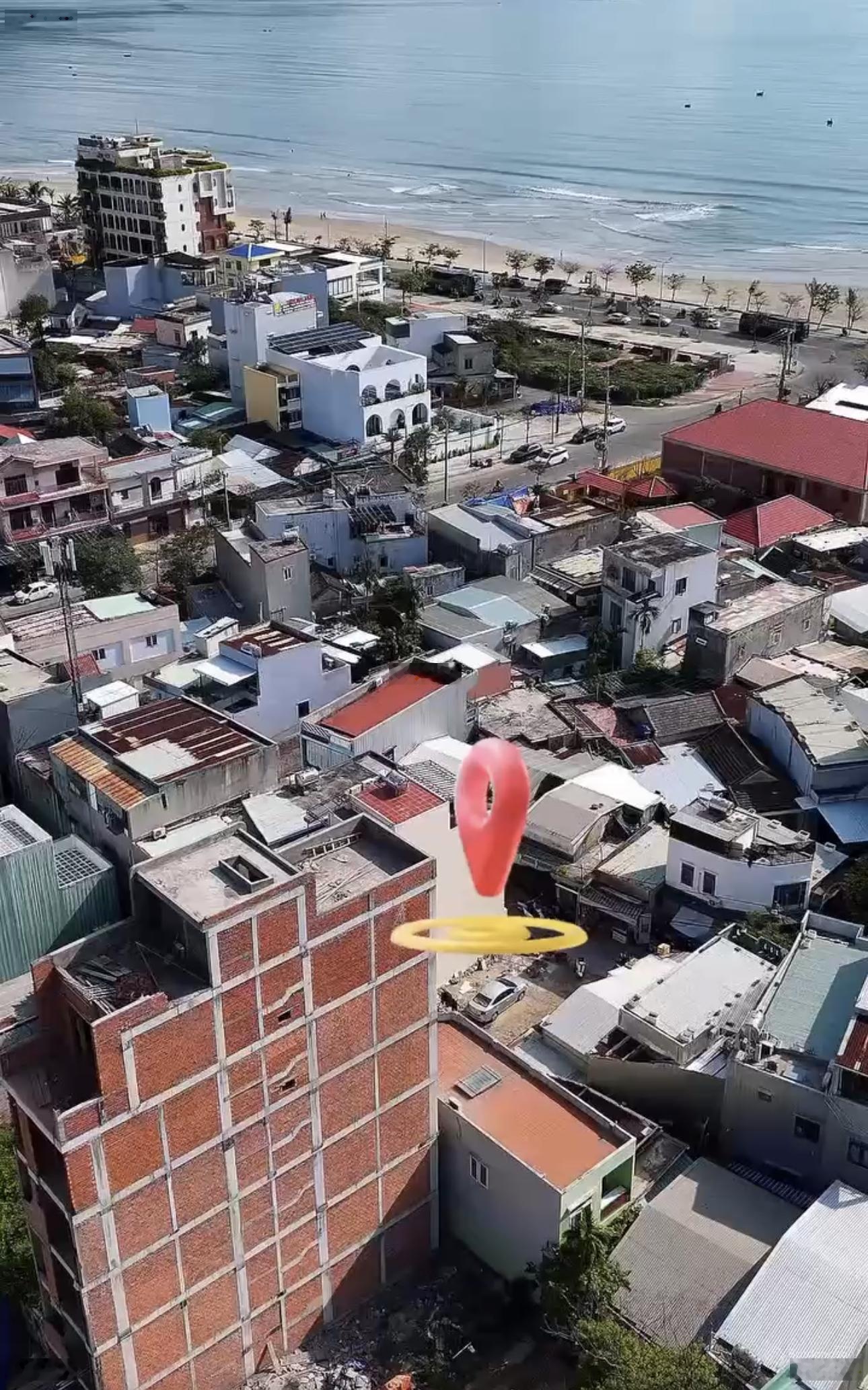 Đất kiệt nhựa 6m Hồ Thấu . Sát biển , rẻ nhất thị trường , xây căn hộ , villa , homestay hết ý