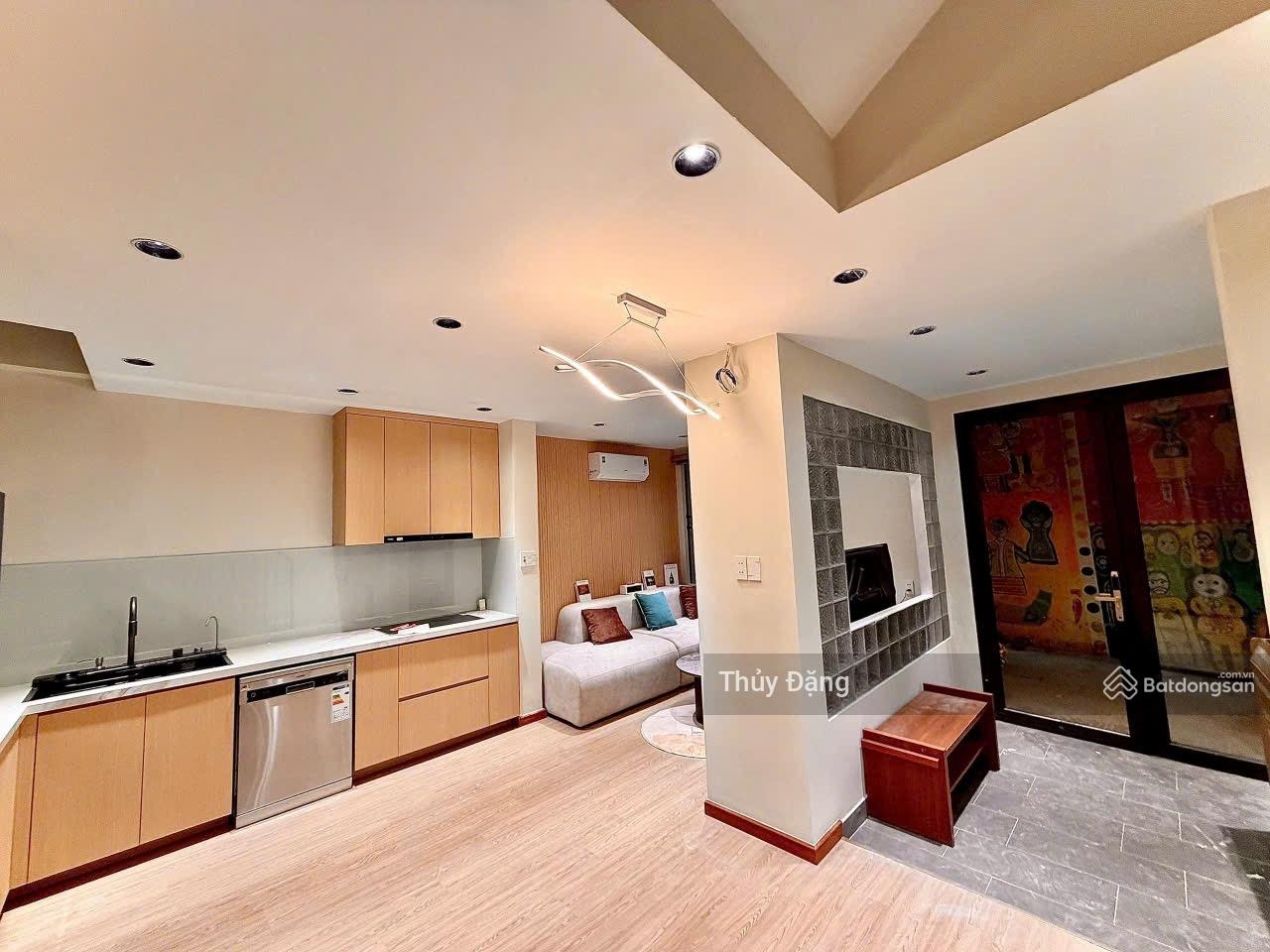 Bán nhà 3 tầng kiệt 3m Đống Đa 120m2 Ngang 6m kéo vali sẵn vào ở- Gần Cầu Sông Hàn