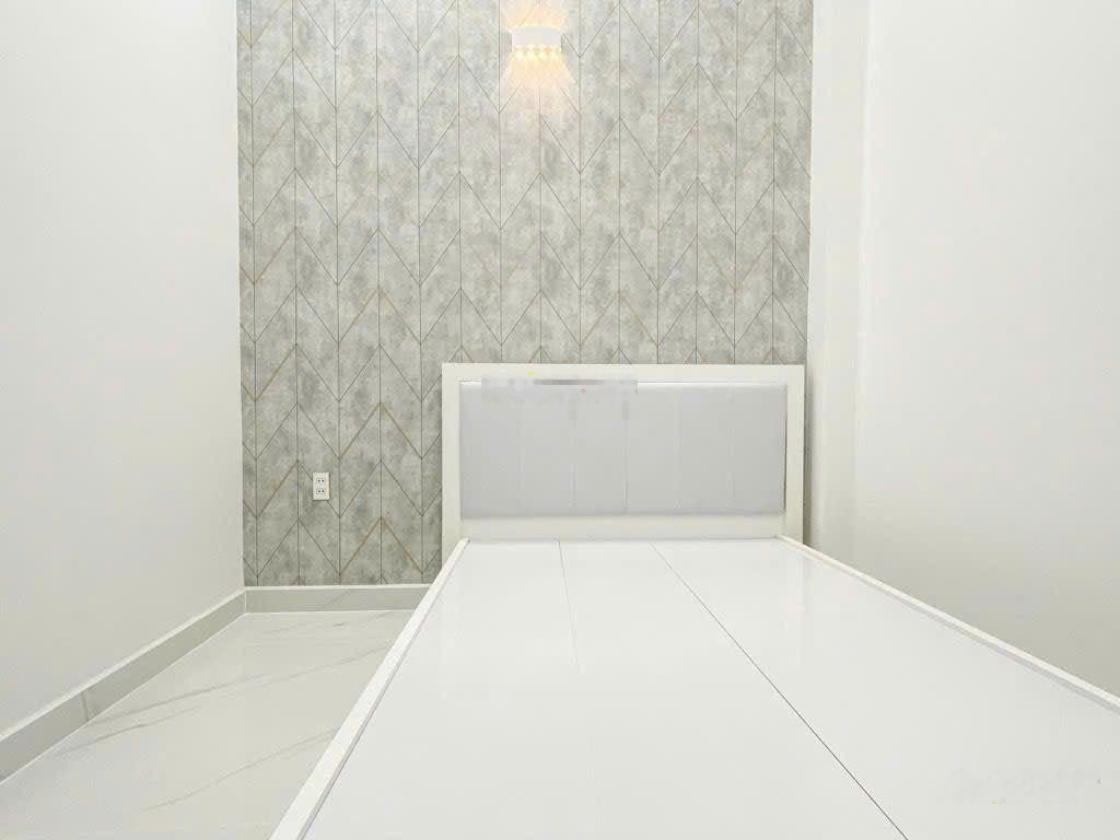 Quận 11 - không lộ giới - sổ 2025 - lô góc 3 mặt tiền - ông ich khiêm - hxh tới nhà - 48m2 - 2 tầng