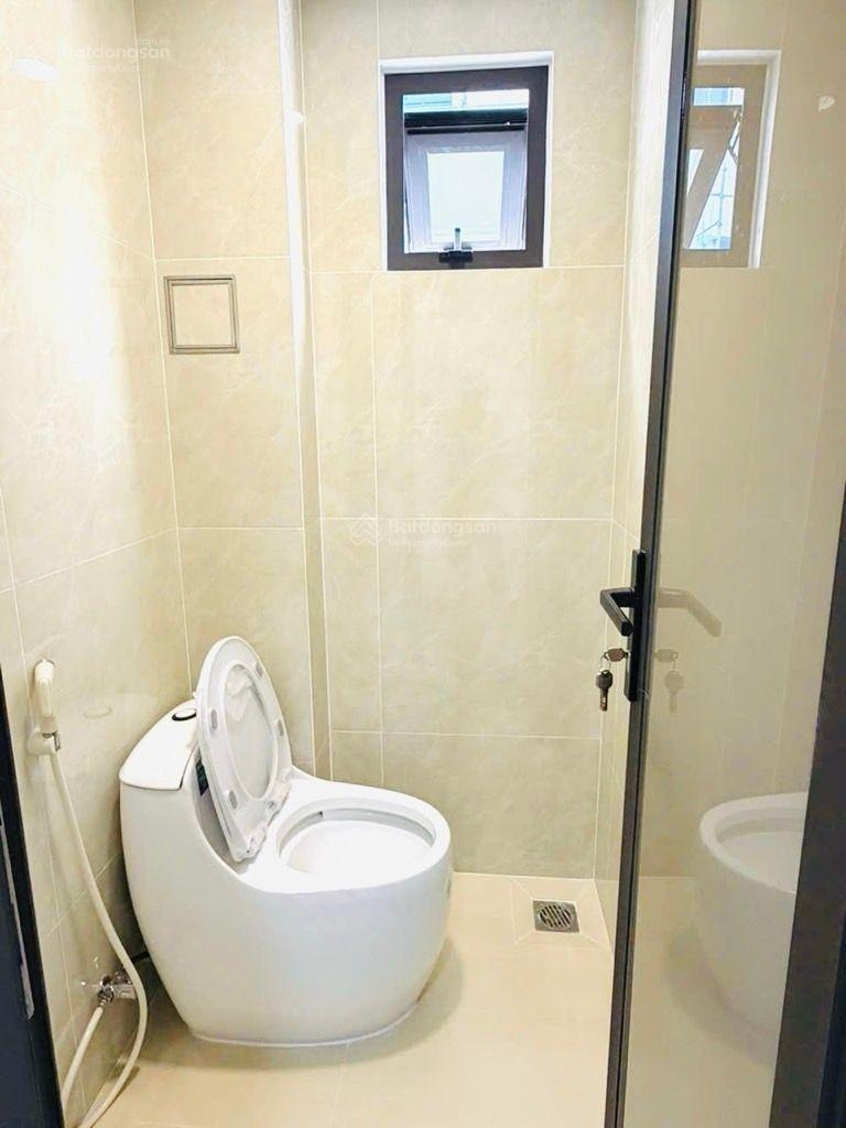 Hiếm quận 10 $$ 4.79 tl bán nhà thành thái dt:25 m2( 3.2 7.5) khu trung tâm ngay gần ubnd