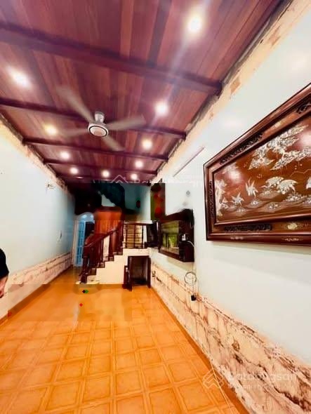 Bán nhà bùi xương trạch thanh xuân dt 81m x 3t x mt 3,3m giá 19 tỷ có thương lượng