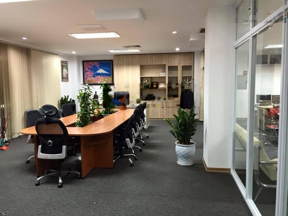 05/02/2026 diện tích (50m2, 5000m2) giá (230 - 700 nghìn/m2/th), hơn 215 cao ốc văn phòng Q7