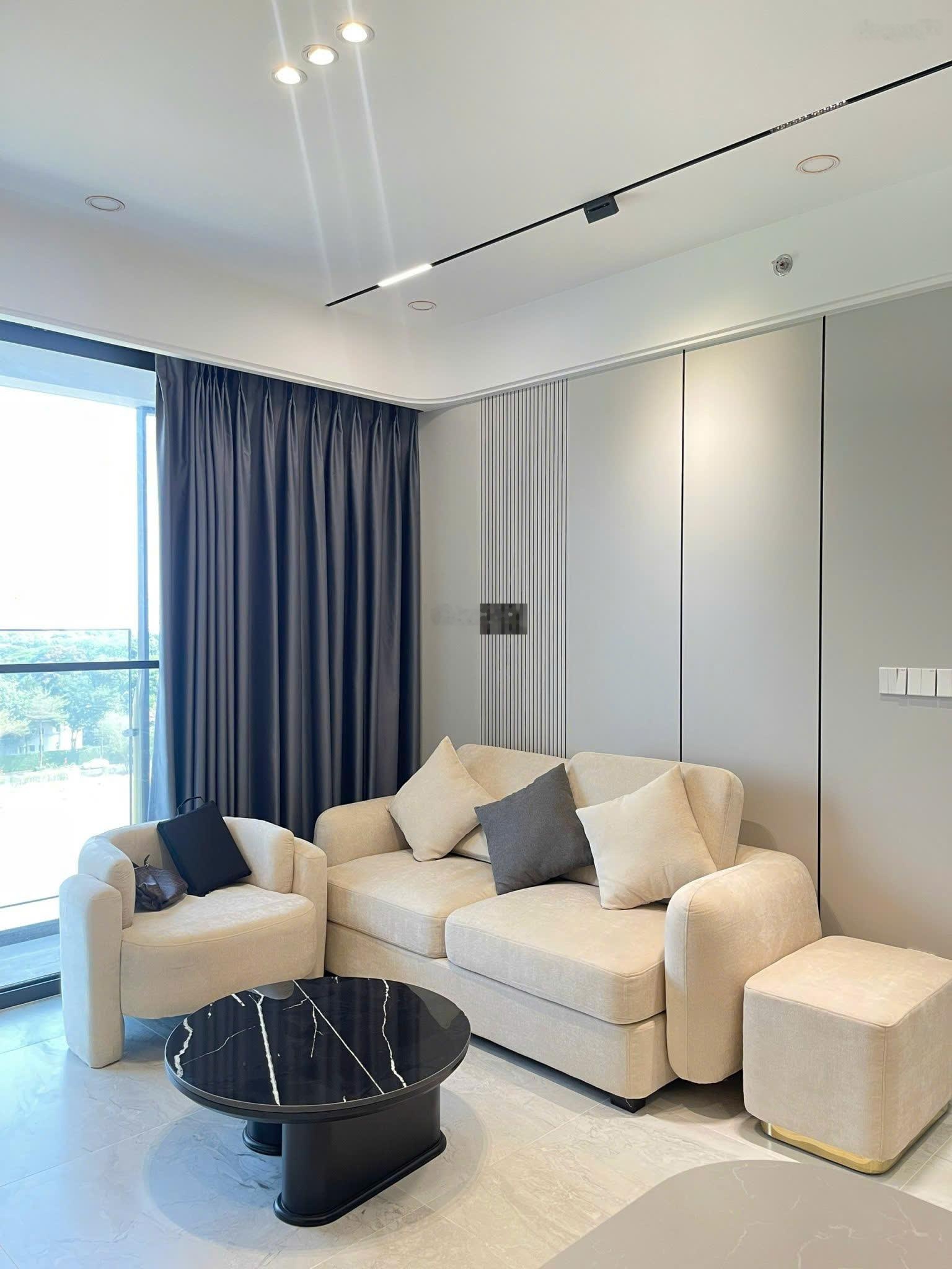 Căn hộ cao cấp Cardinal Court 2PN gía 26tr/tháng liên hệ 0916769639 E Trang