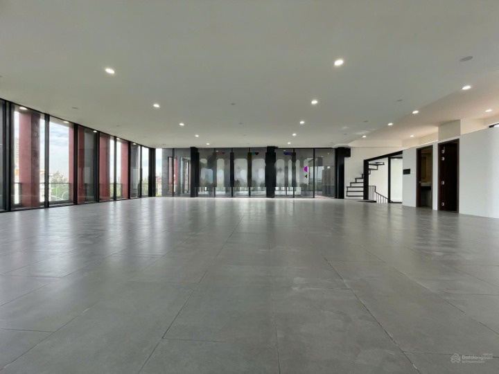 Tòa nhà góc 2MT ngay Đảo Kim Cương, Thạnh Mỹ Lợi, Quận 2. DT: 40x35m trệt 4 lầu