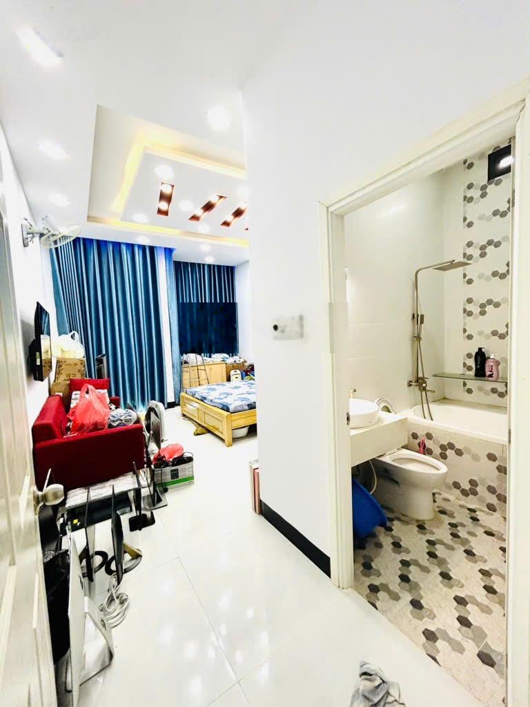 Bán nhà mặt tiền hẻm 791 Trần Xuân Soạn - kết cấu: mới- đẹp - xe hơi đậu trước nhà. Giá: 13,5 tỷ