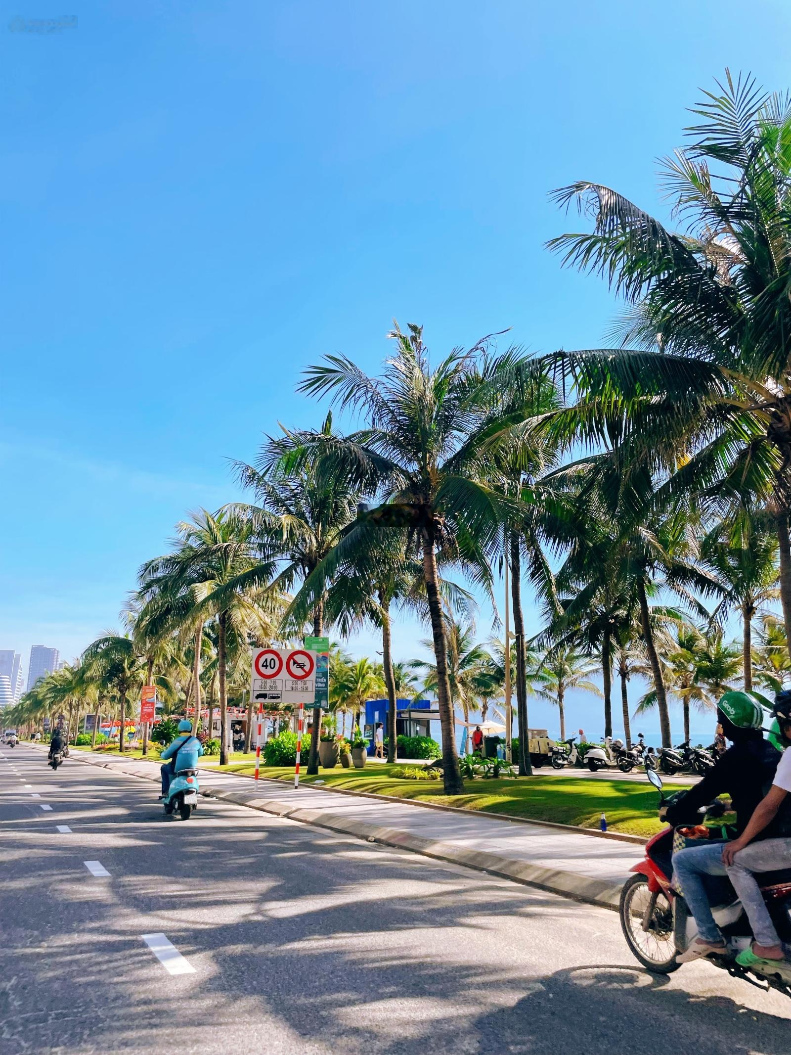 Bán các cặp đất phố Tây An Thượng, gần ngay biển Mỹ Khê. Bên em còn các cặp đất DT lớn khác