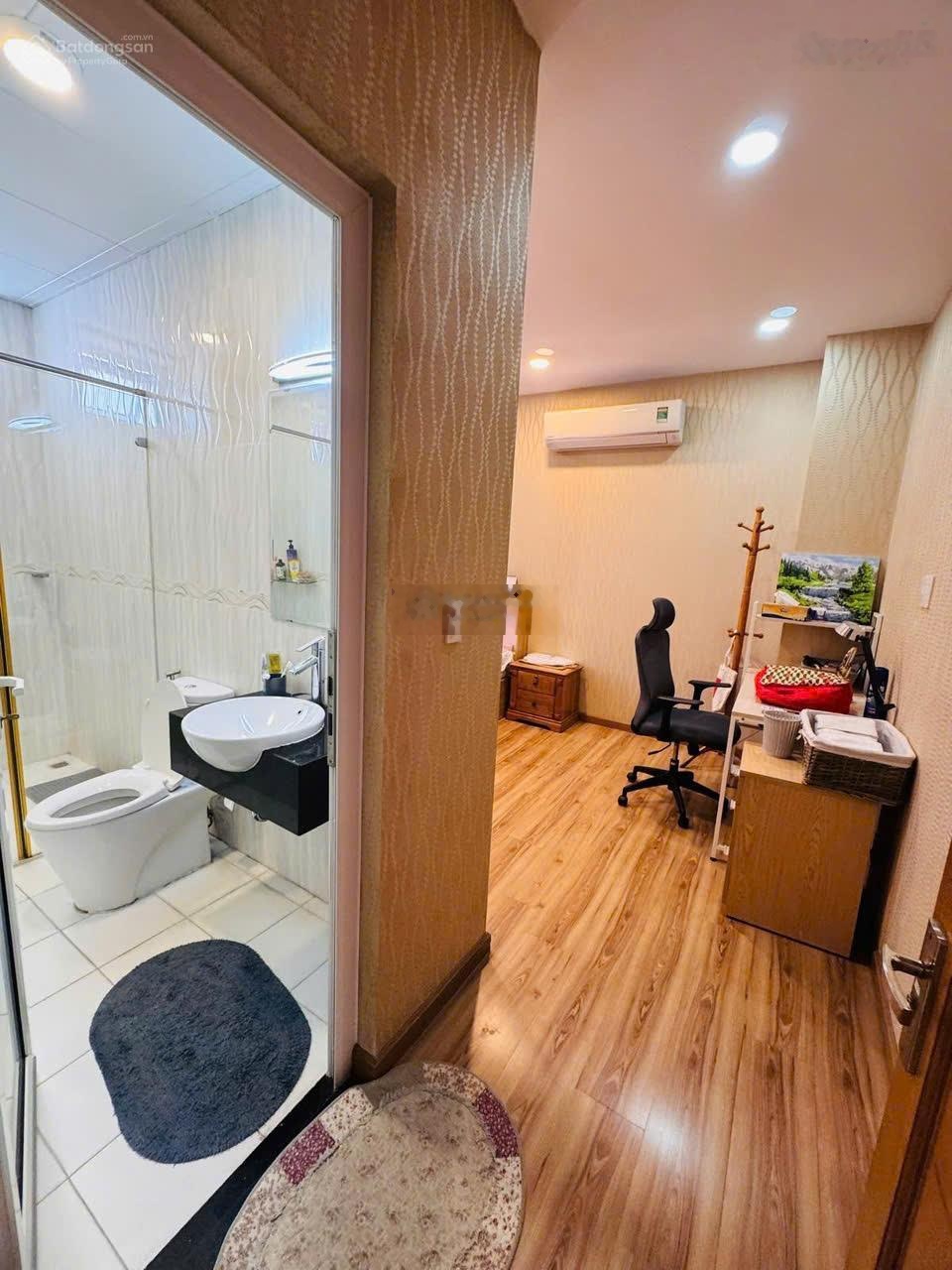 22 tỷ Cực sốc! Bán nhà góc đường Quang Trung Quận Gò Vấp - DT 8x18m hầm 5 tầng - HĐ 100tr/th