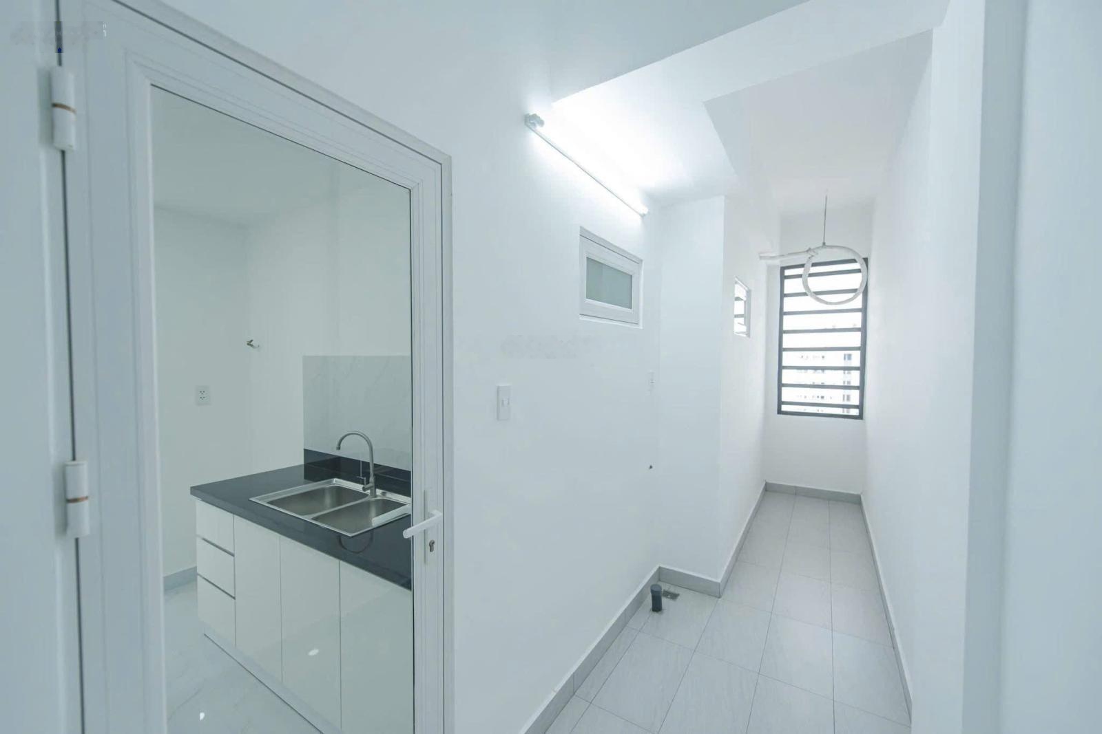 Cho thuê CC 2PN 2WC tại Conic Boulevard, 6 triệu/th, 84m2, hàng hot