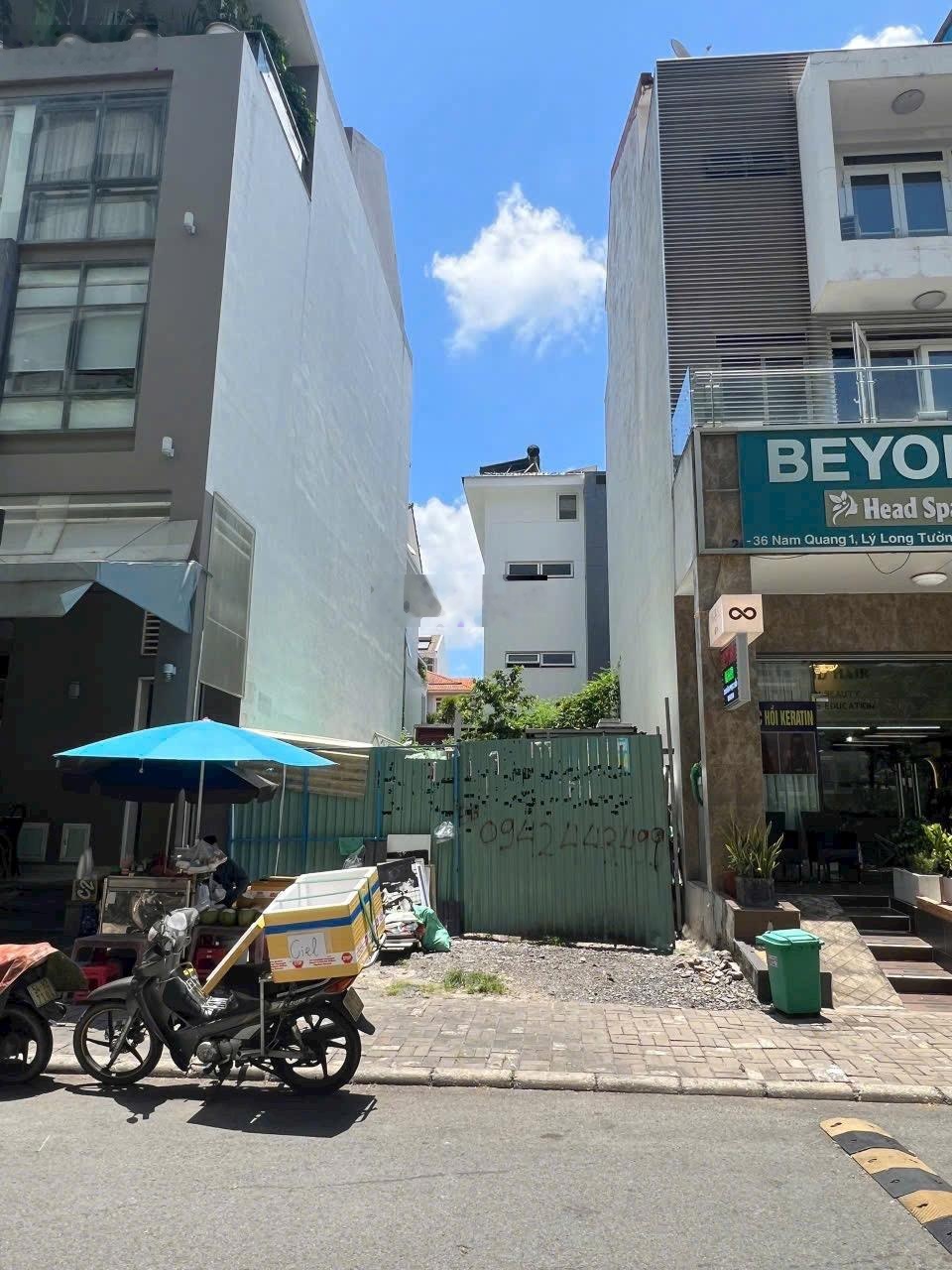 Bán lô đất nhà phố khu Nam Quang 1 - Phú Mỹ Hưng, Q7. DT: 6x18m, Giá: 41 tỷ. LH: 0918697878