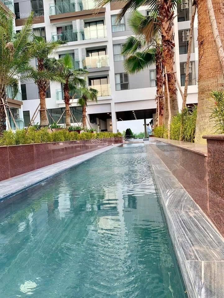 Giỏ hàng cho thuê D'Lusso tháng 02/2026 - Cập nhật giá tốt mới nhất liên tục (uy tín 100%)