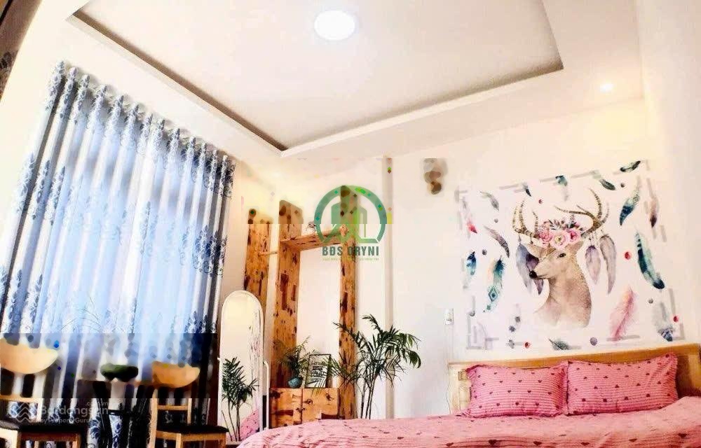 Cần bán nhà đẹp đường Thông Thiên Học, P. Xuân Hương, Đà Lạt