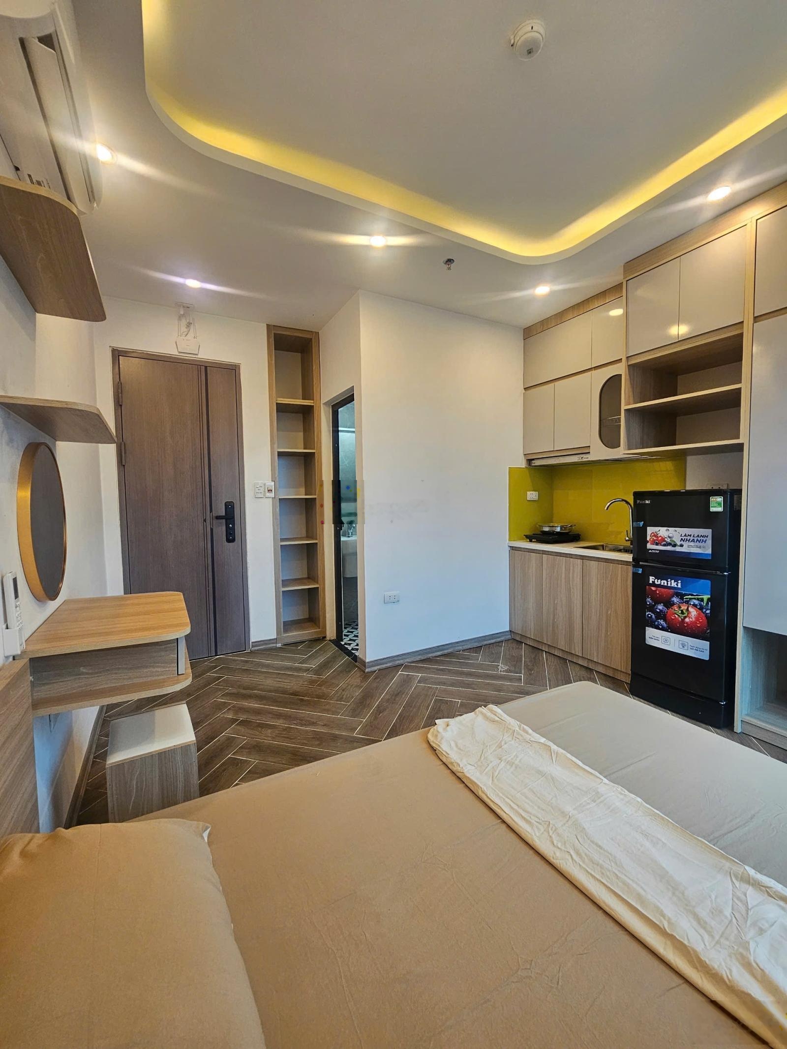 Bán tòa CHDV dòng tiền xây mới cạnh KĐT Ciputra, 2 thoáng, nội thất xịn xò. 55m2, 16 kk. DT 70tr