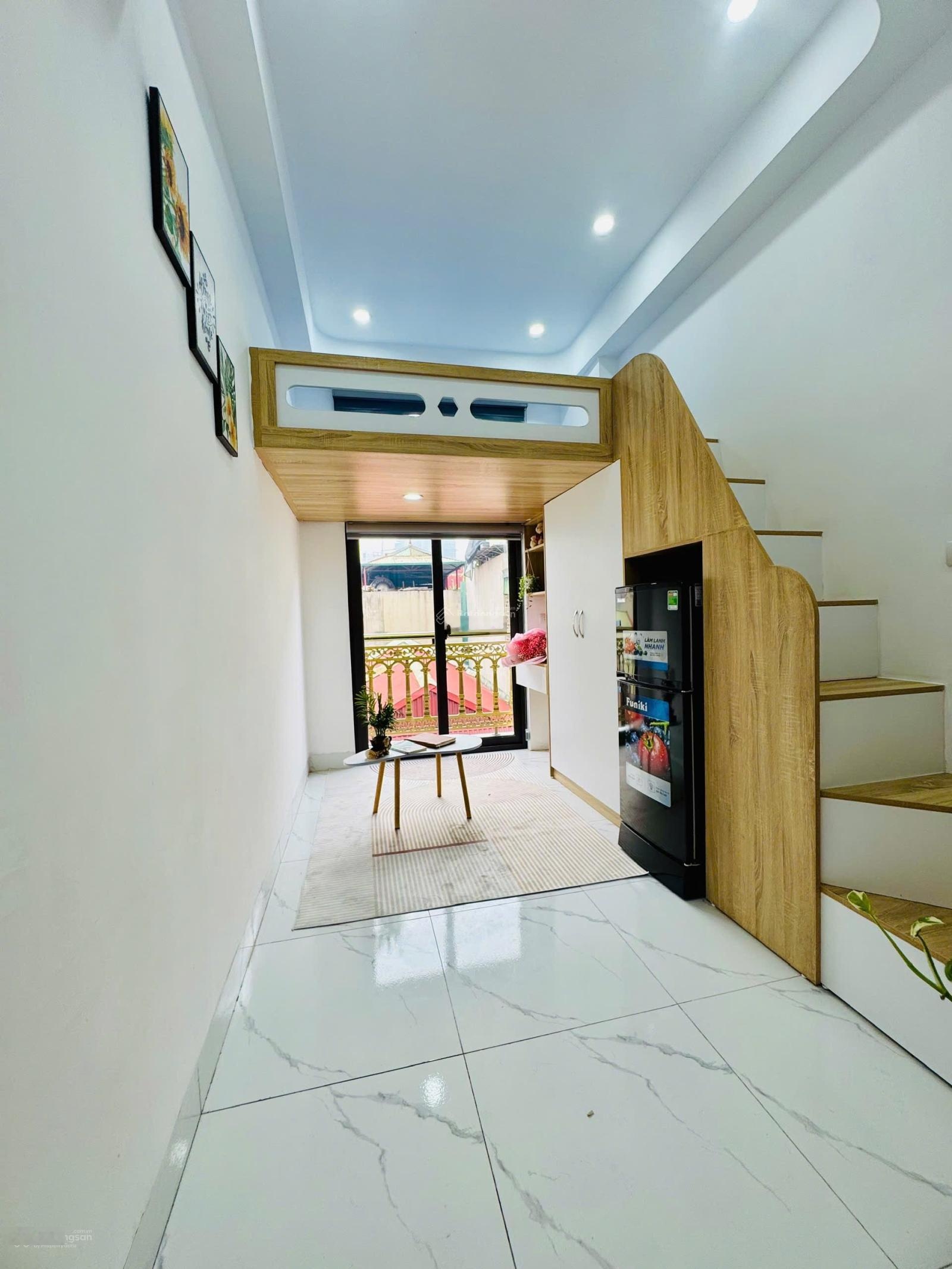 Bán tòa CCMN phố Trường Chinh - TT Thanh Xuân. Nhà mới, ngõ nông, gần phố. 75m2, 6T, 18P. DT 100tr