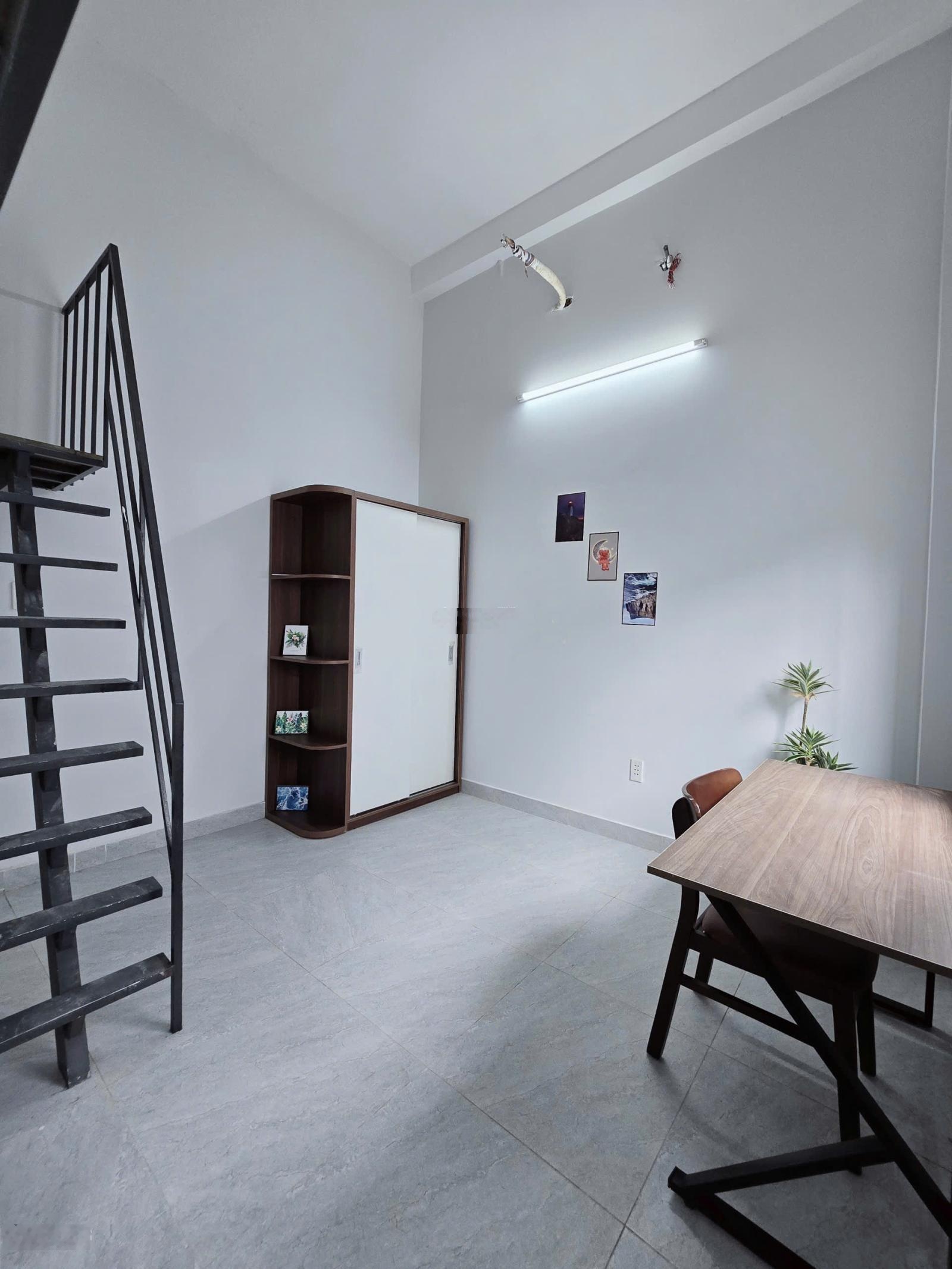 Ngay Phạm Văn Đồng, phòng mới 30m2 rộng rãi, an ninh, Linh Đông, Thủ Đức