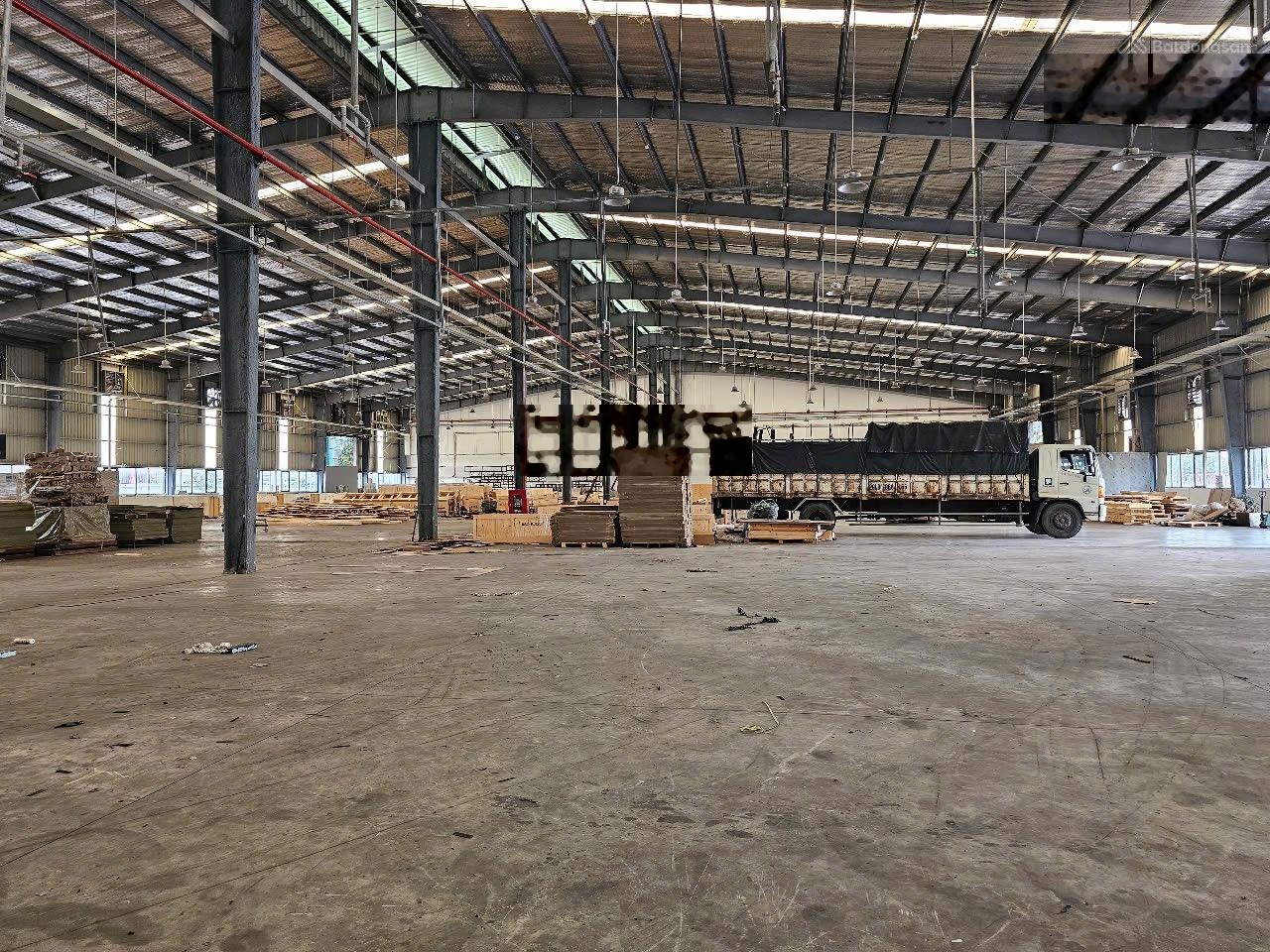 Chính chủ cho thuê kho, xưởng: 2000 m, 3000 m, 3700 m, 6383 m (tại: Quang Minh - Mê Linh - Hà Nội)