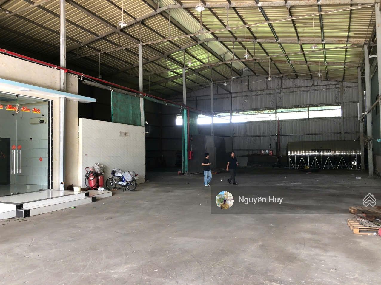 Cho thuê kho xưởng tại Trần Đại Nghĩa, 60 triệu, Khuôn viên 1200m xưởng 800m,, hàng hiếm giá tốt