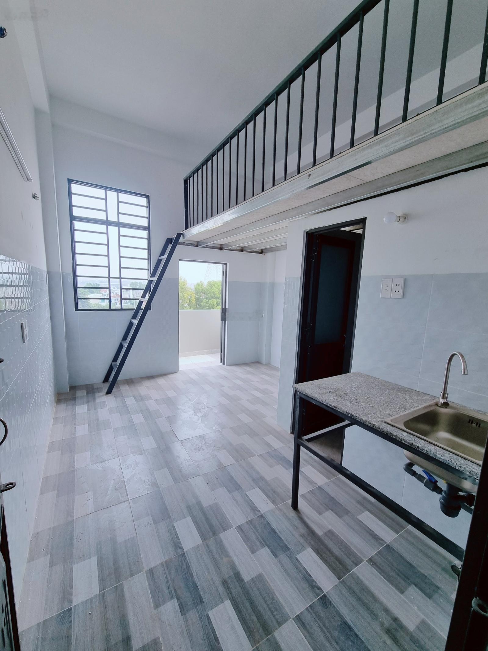 Gần trường Marketing, ngã 4 Thủ Đức, Lê Văn Việt, an ninh thoáng mát