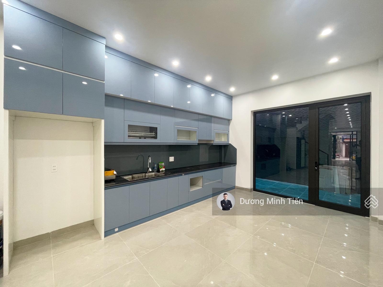 Nhà 4 tầng thang máy khu TĐC tuyến 2 Ngô Gia Tự - 77m2 - vỉa hè 9m