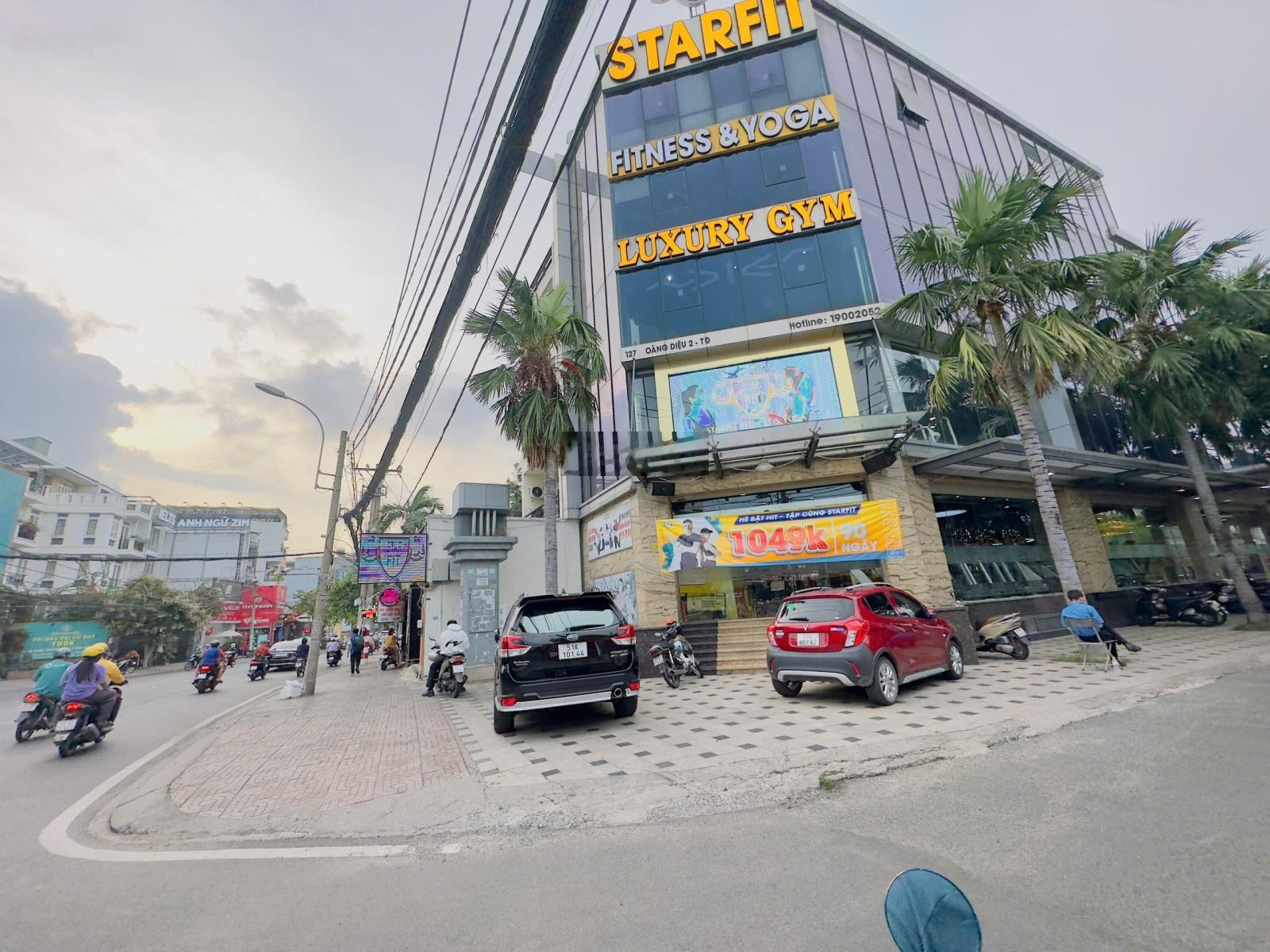 Cần tiền bán gấp lô đất hẻm xe hơi đường Hoàng Diệu 2, diện tích: 5x22.5m, vuông vức, giá 8,5 tỷ