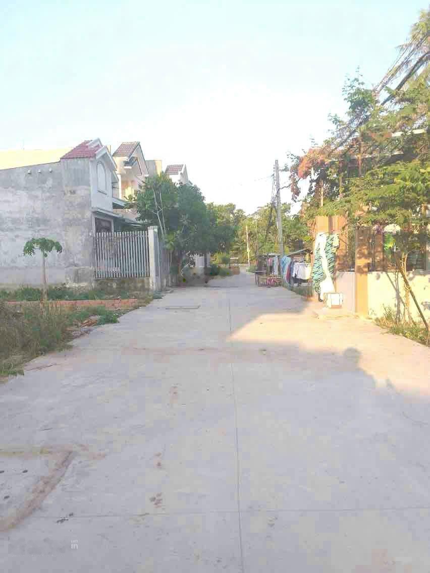 Bán đất sổ hồng riêng tại phường Thới An, Quận 12 cũ diện tích 4x17m