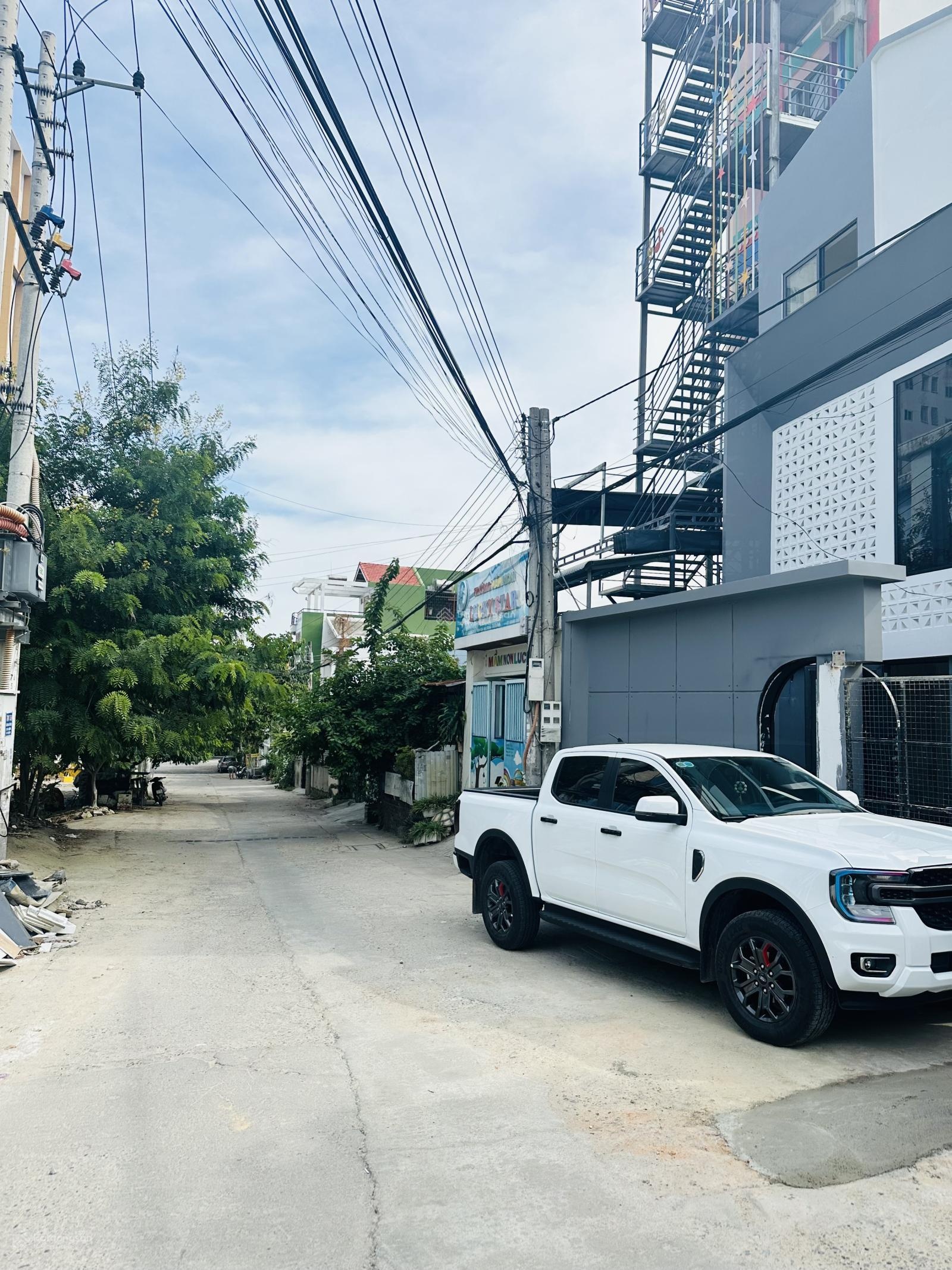 Bán lô đất hẻm 47 Nguyễn Chích, Phường Bắc Nha Trang - 100,4m2 ngang 5m - giá 3,65 tỷ