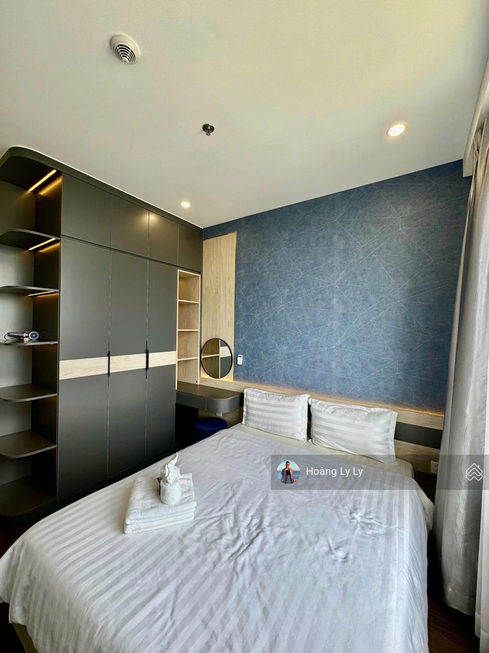 Cho thuê căn hộ 2 phòng ngủ full nội thất xịn chỉ 10 triệu chung cư The Emerald Golf View