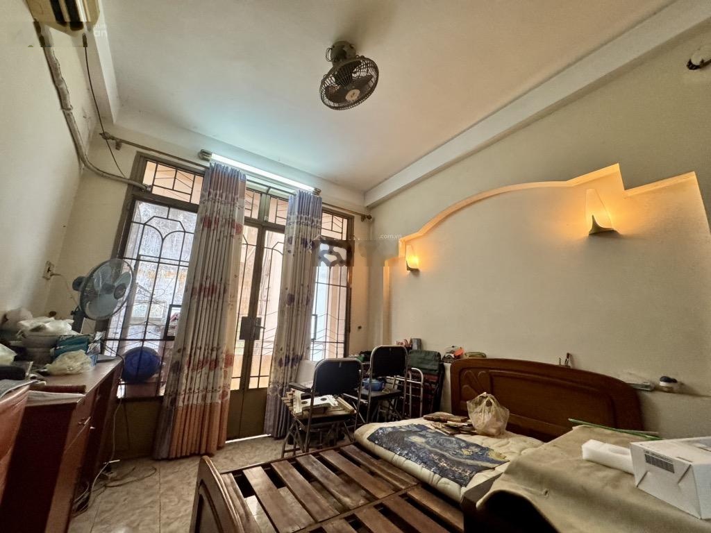 Bán nhà 1/Nguyễn Tri Phương Q10 hẻm xe hơi thông, bên trường Đh Kinh Tế 45m2-2 tầng- Giá chỉ 7,1 tỷ